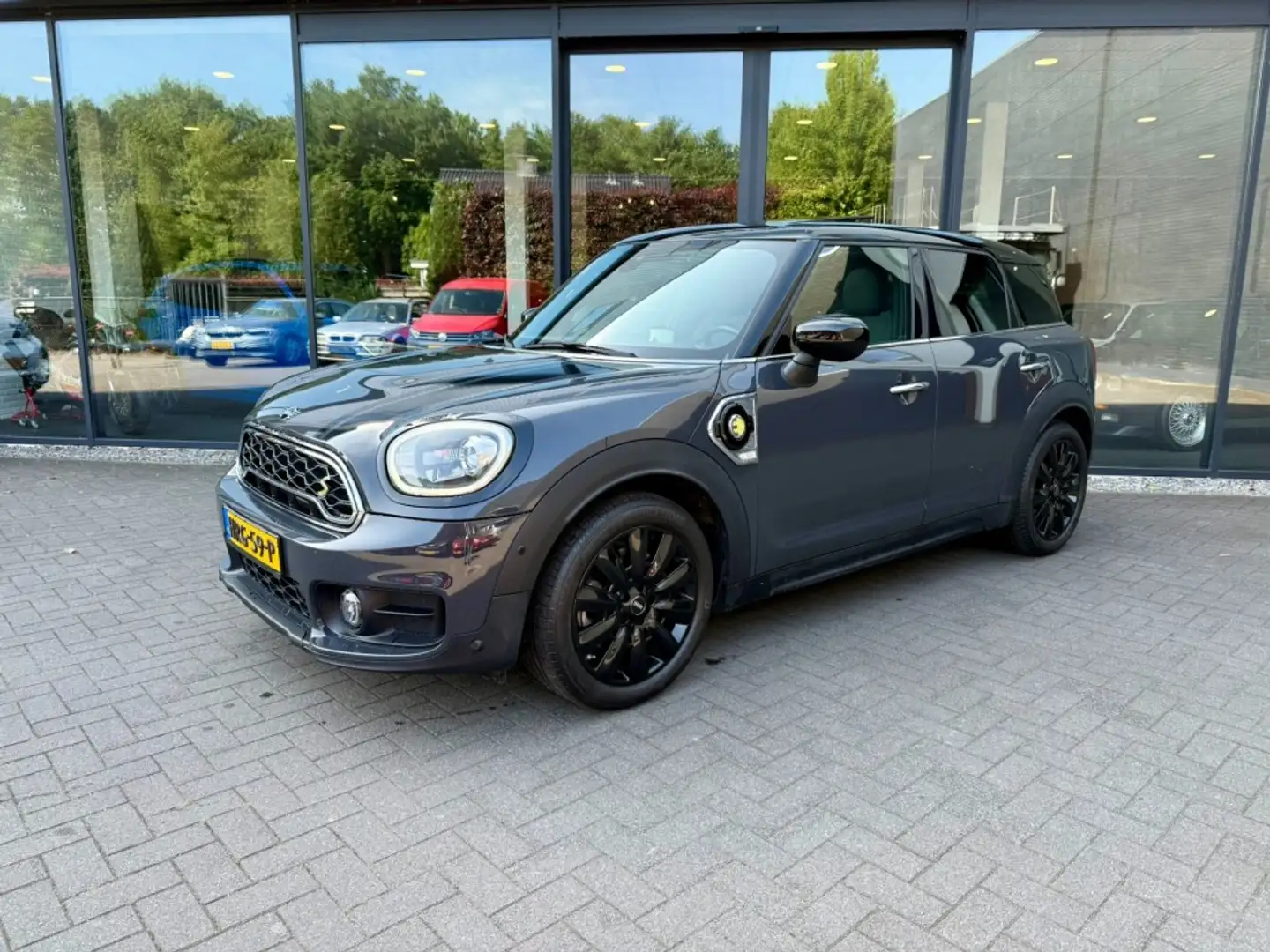 MINI Cooper SE Countryman 2.0 Cooper S E ALL4,Pano,LED,Keyless,HeadUp,Memory Grijs - 1