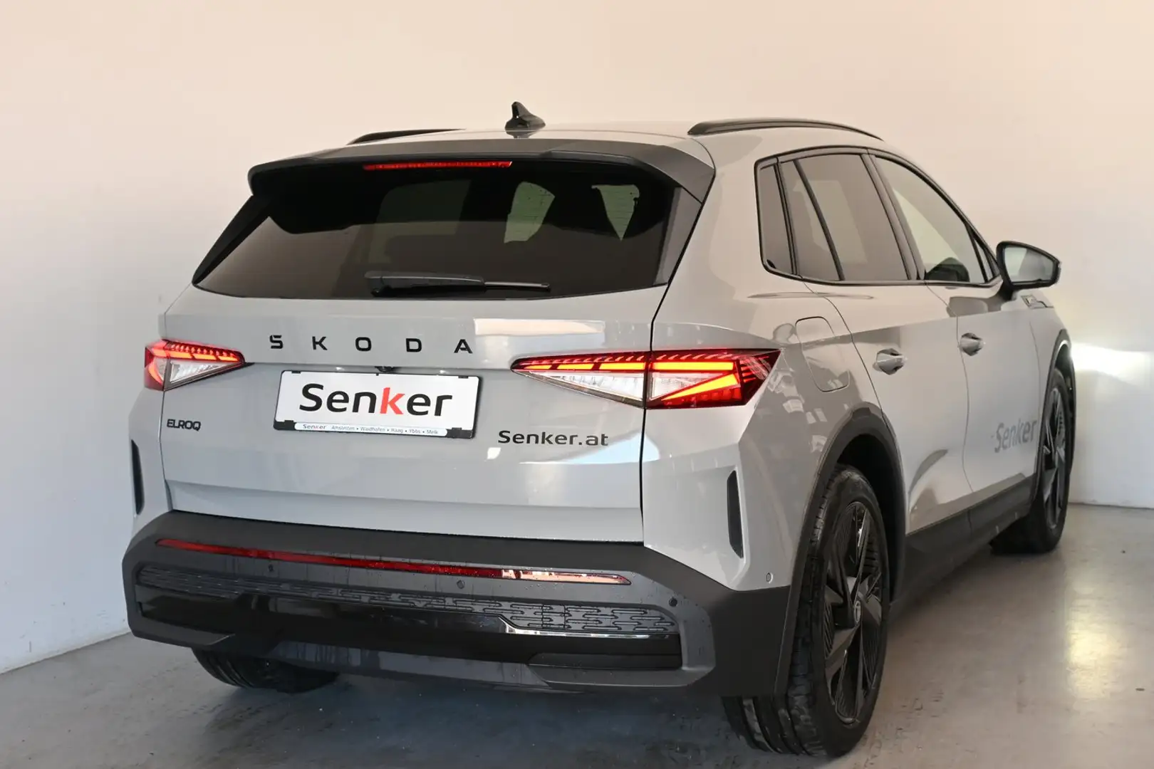 Skoda Elroq RS Grau - 2