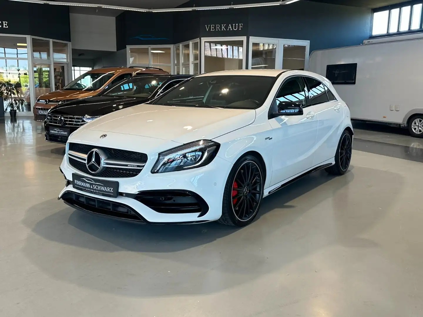 Mercedes-Benz A 45 AMG A45 AMG 4Mat DriverPackage+DynamikPlus+NightPAK Fehér - 2