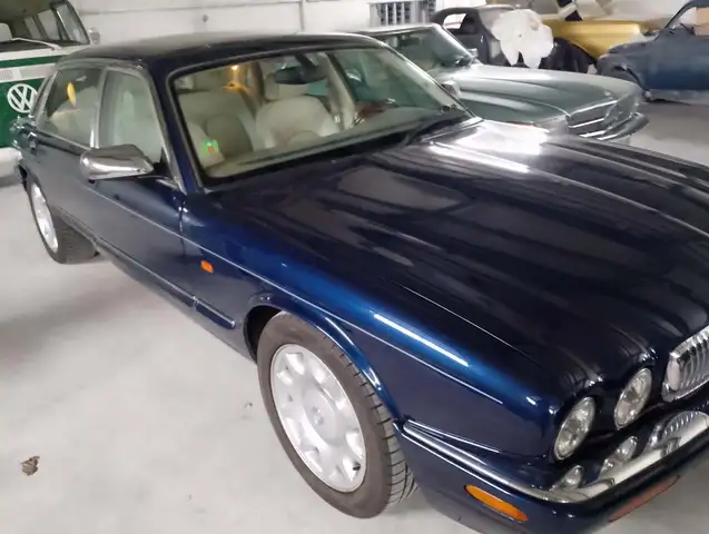 Jaguar XJ XJ V-VI 1994 4.0 V8 Daimler Super sovralimentata