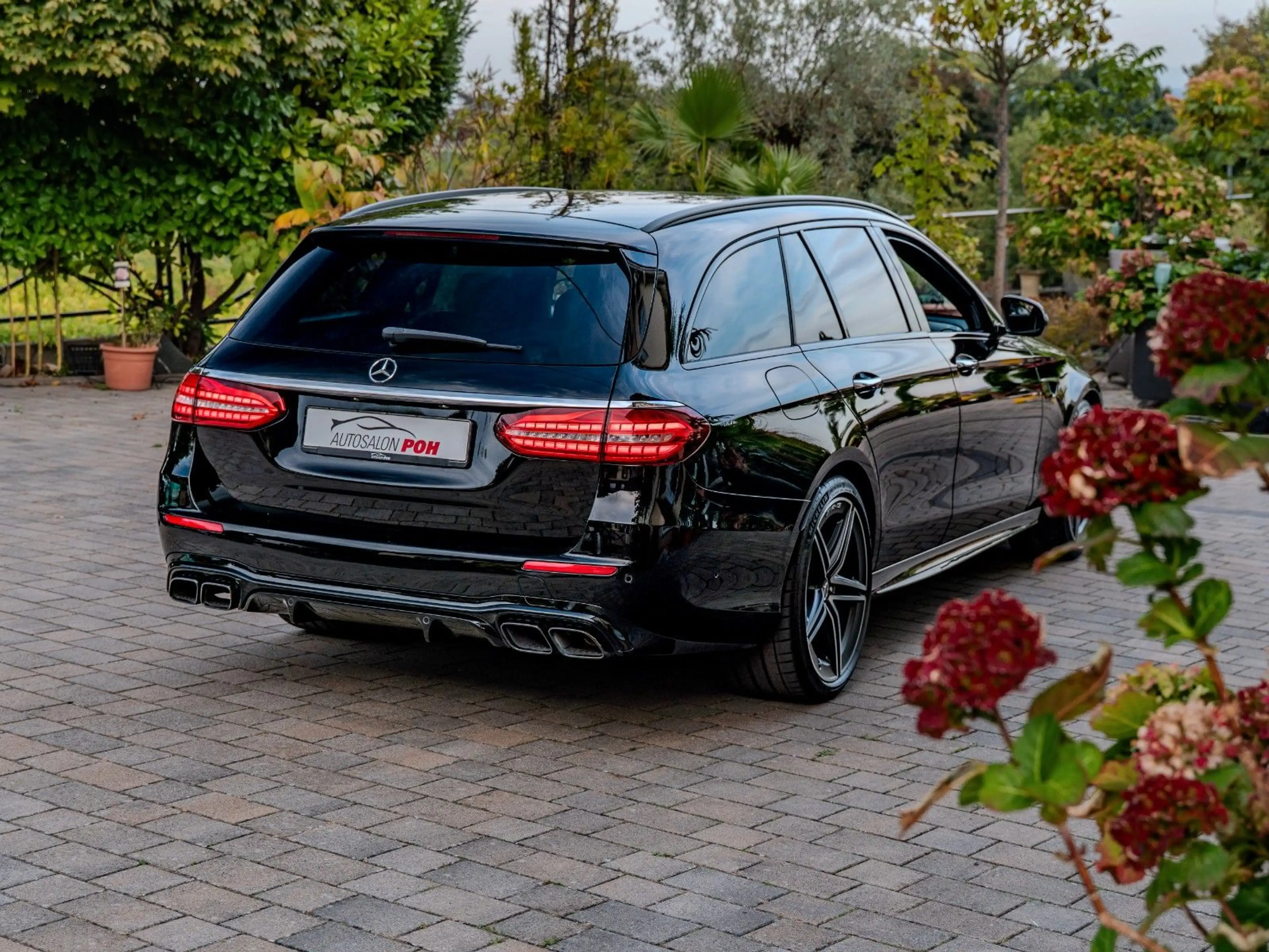 Mercedes-Benz E 63 AMG E 63 S T AMG 4Matic/1.Hd/Burmester/Carbon/360° — photo 5