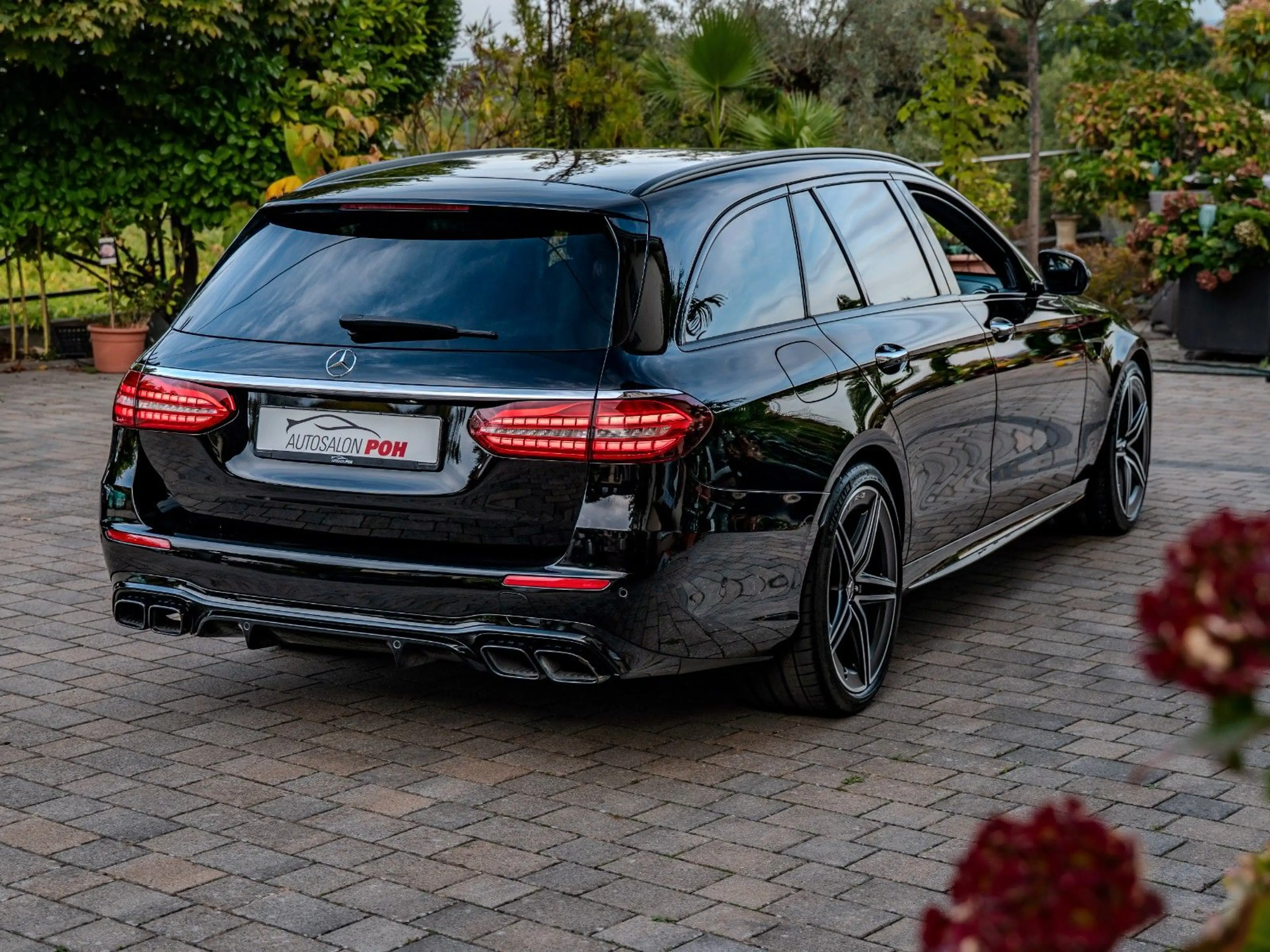 Mercedes-Benz E 63 AMG E 63 S T AMG 4Matic/1.Hd/Burmester/Carbon/360° — photo 6