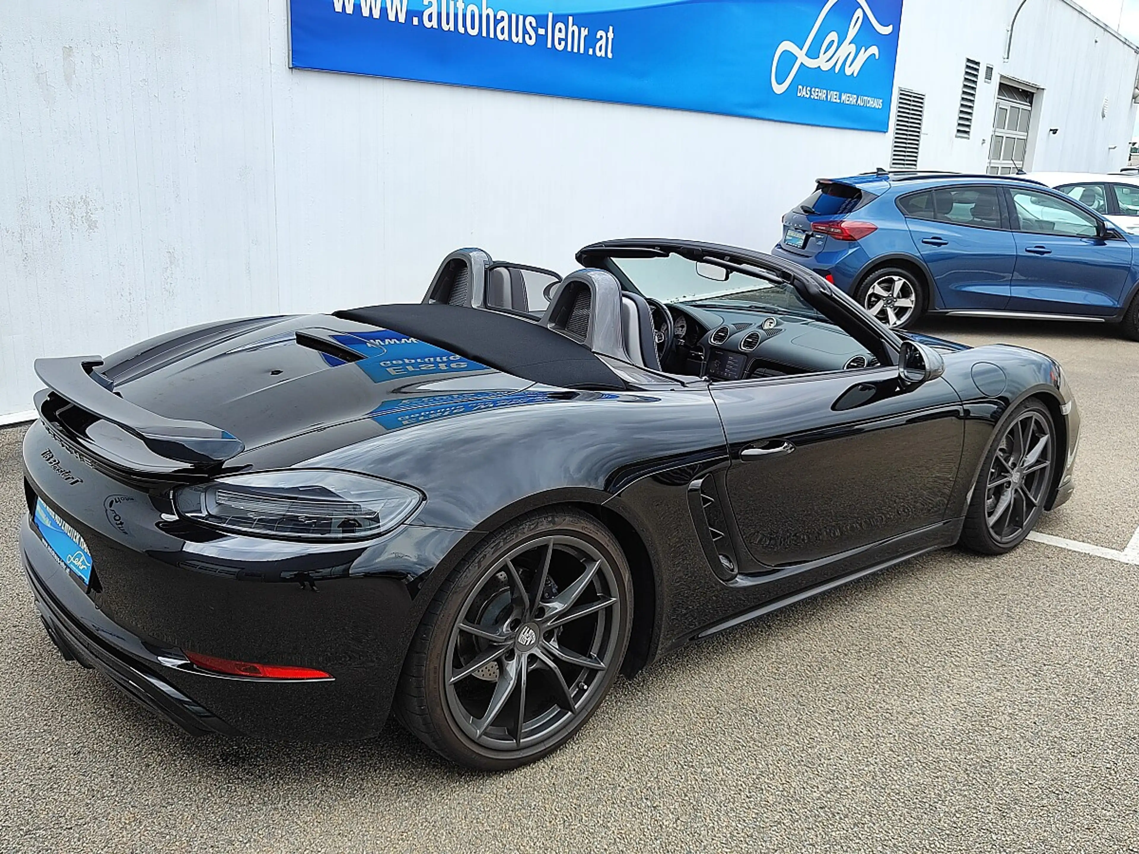Porsche Boxster 718 Boxster T PDK — photo 4
