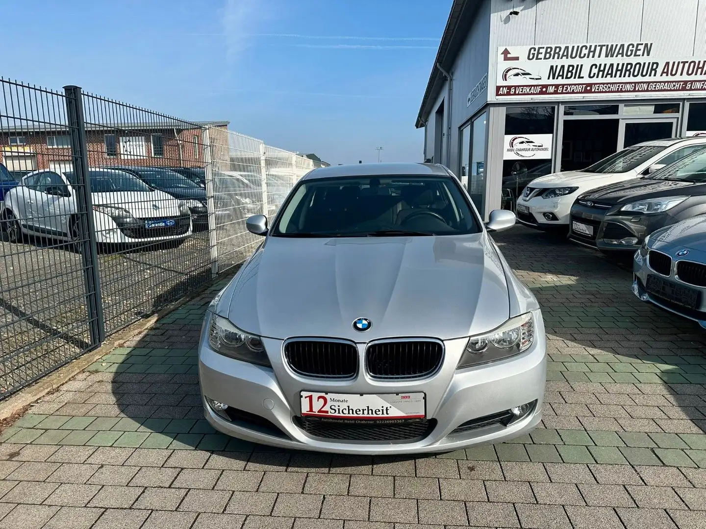 BMW 318 i Touring Navi Facelift 2Hand Silver - 2