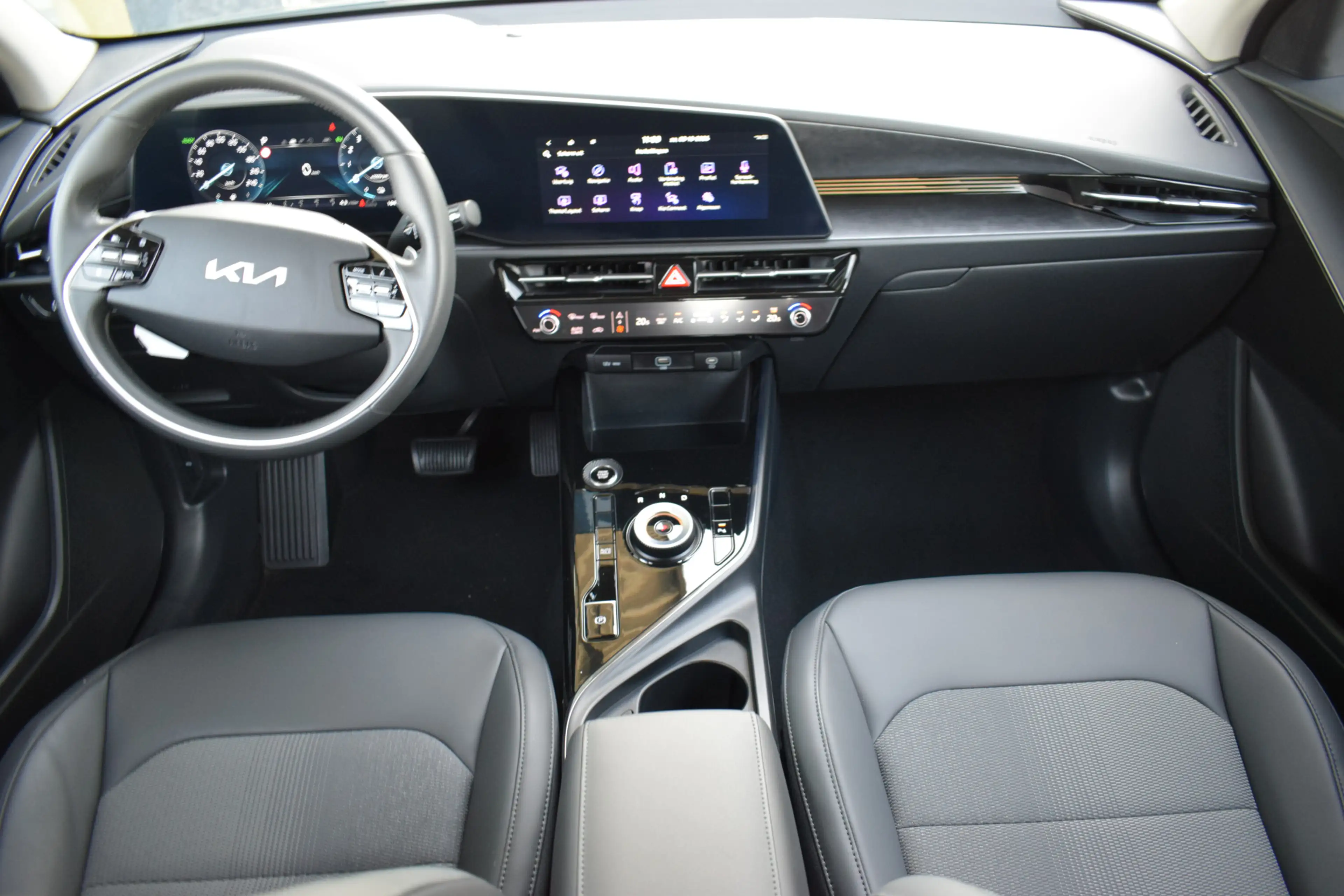 Kia Niro 1.6 GDi Hybrid DynamicLine | Adapt Cruise | Camera — photo 3
