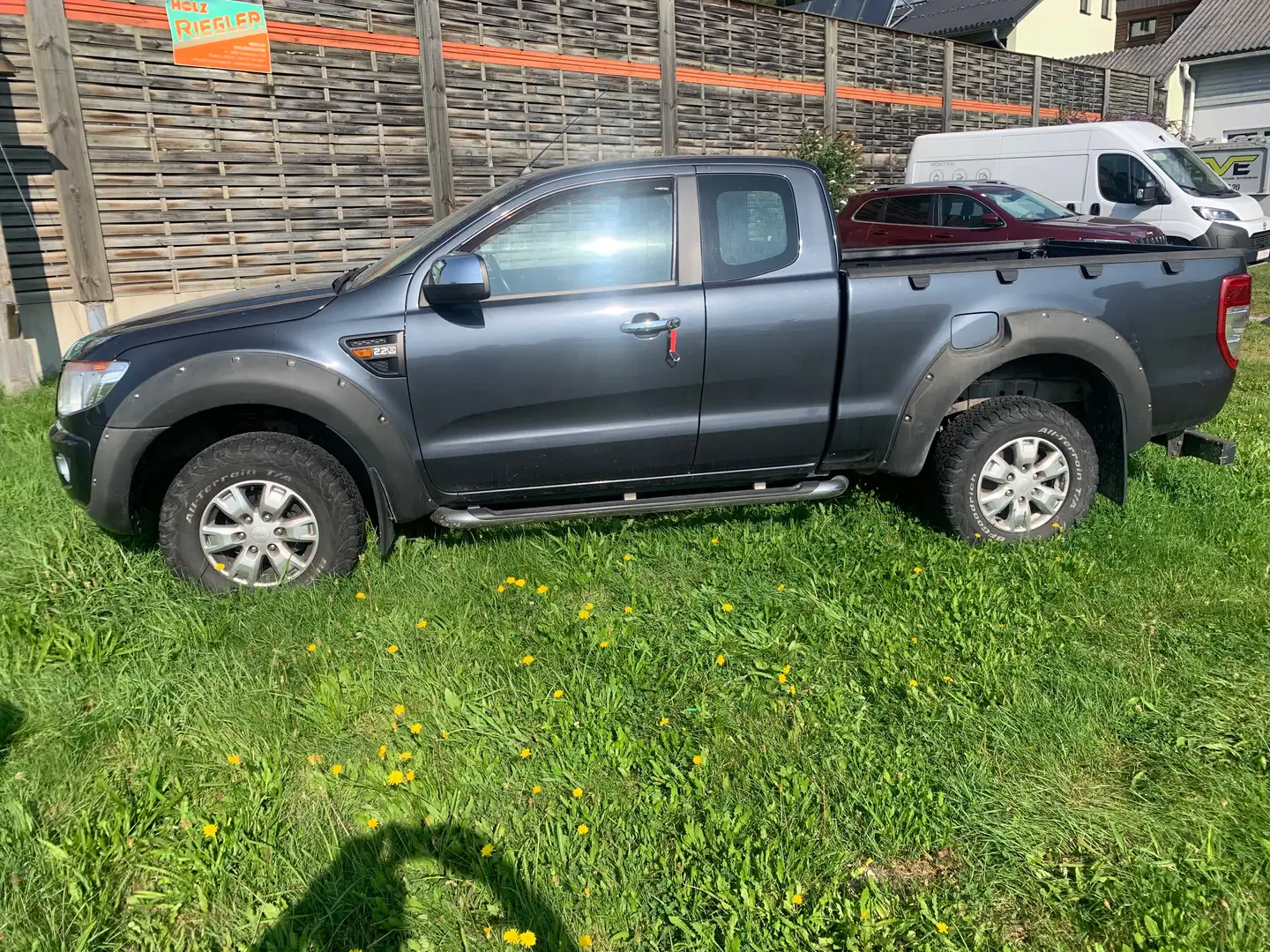 Ford Ranger PICKUP Extrakabine Grau - 1