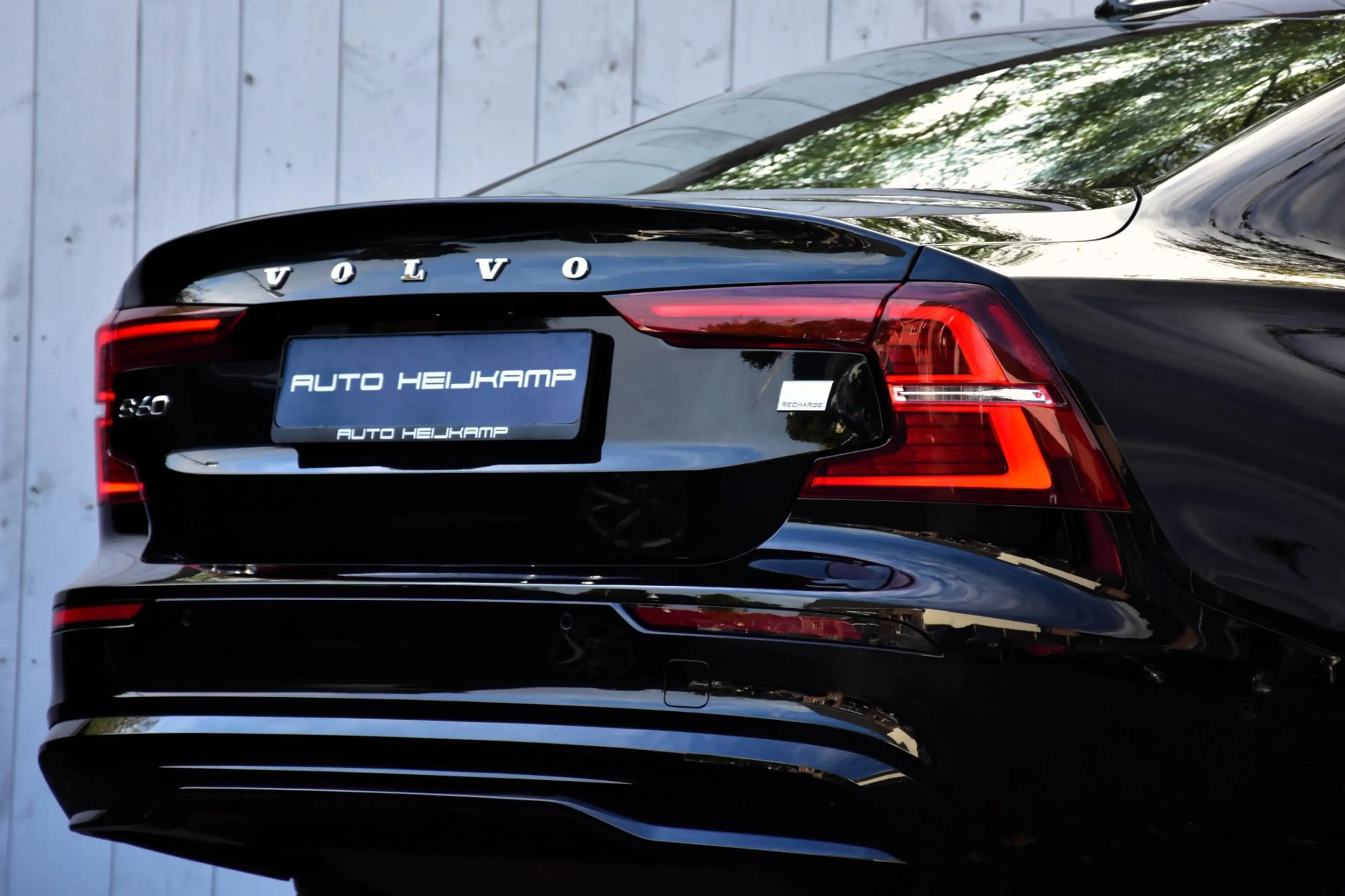 Volvo S60 2.0 Recharge T8 AWD Plus Dark | 360° Camera | Leer — photo 12