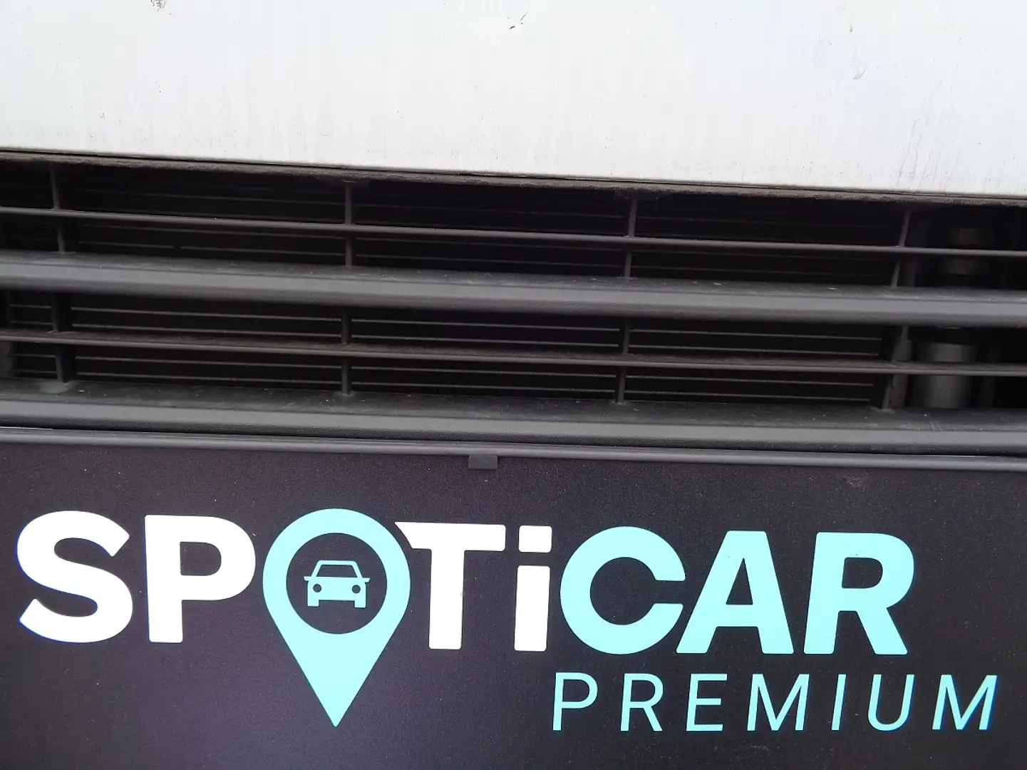 Toyota Proace Pro Ace Doppelkabine 2,0 D-4D 145 L2 Prowork Weiß - 2