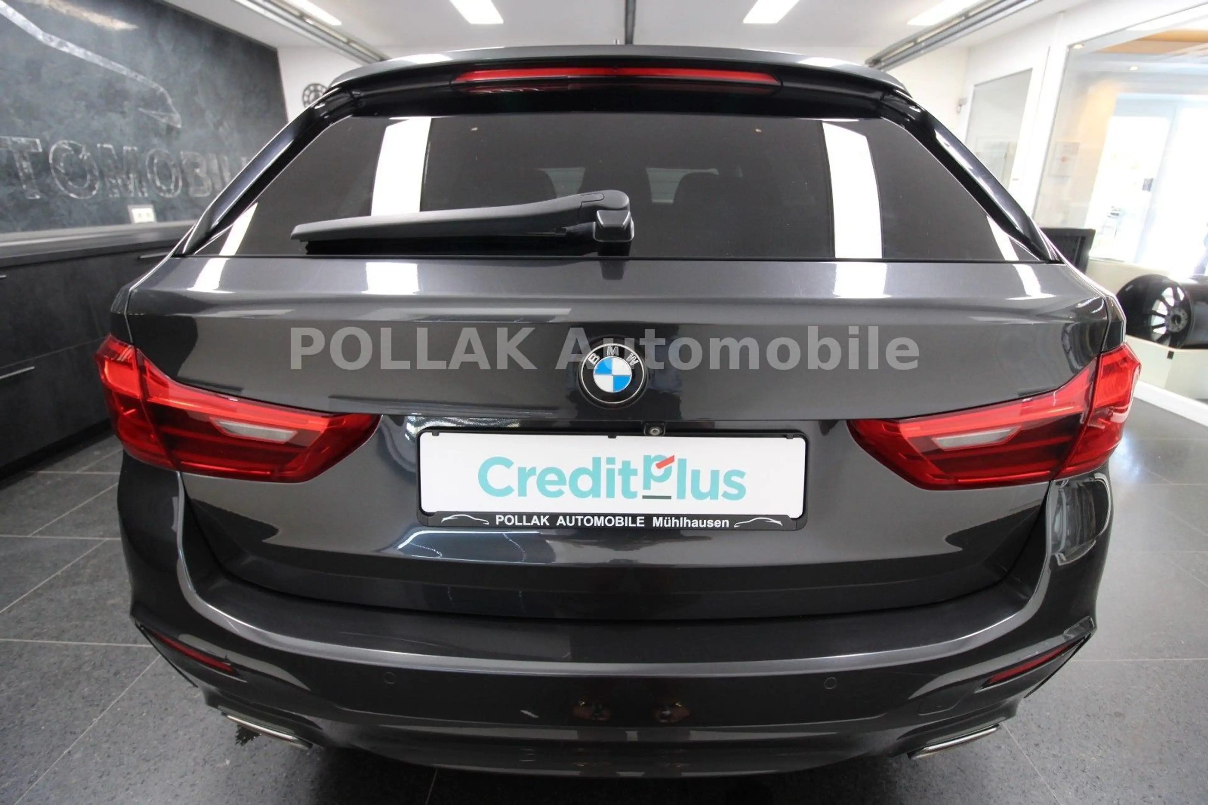 BMW 525 d Touring M Sport*LED*LEDER*NAVI*HEADUP*PANO* — photo 14