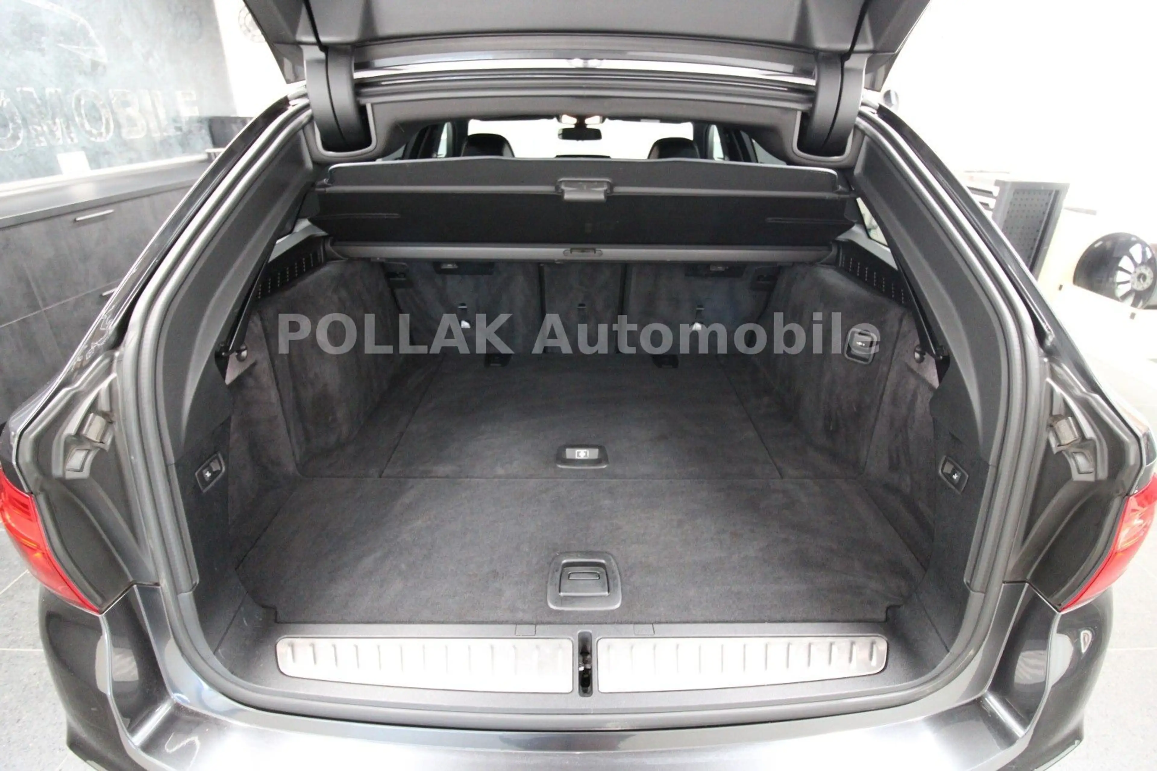 BMW 525 d Touring M Sport*LED*LEDER*NAVI*HEADUP*PANO* — photo 13