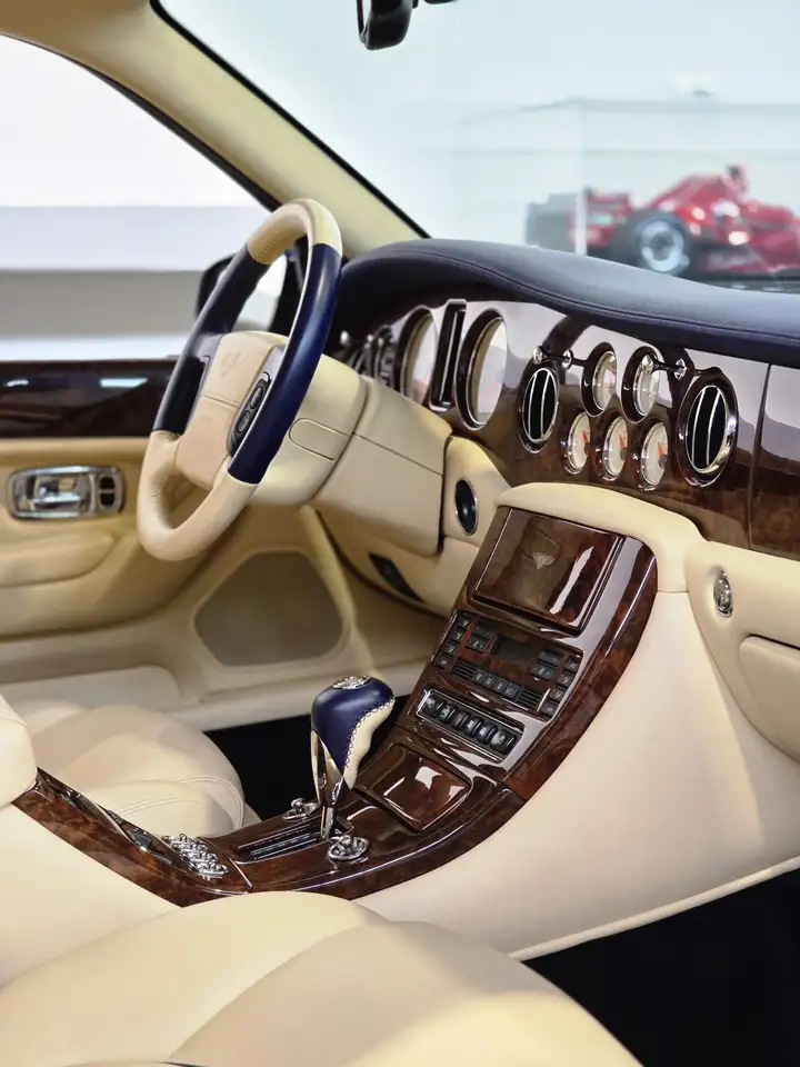 Bentley Arnage 6.8 Red Label, foto 6