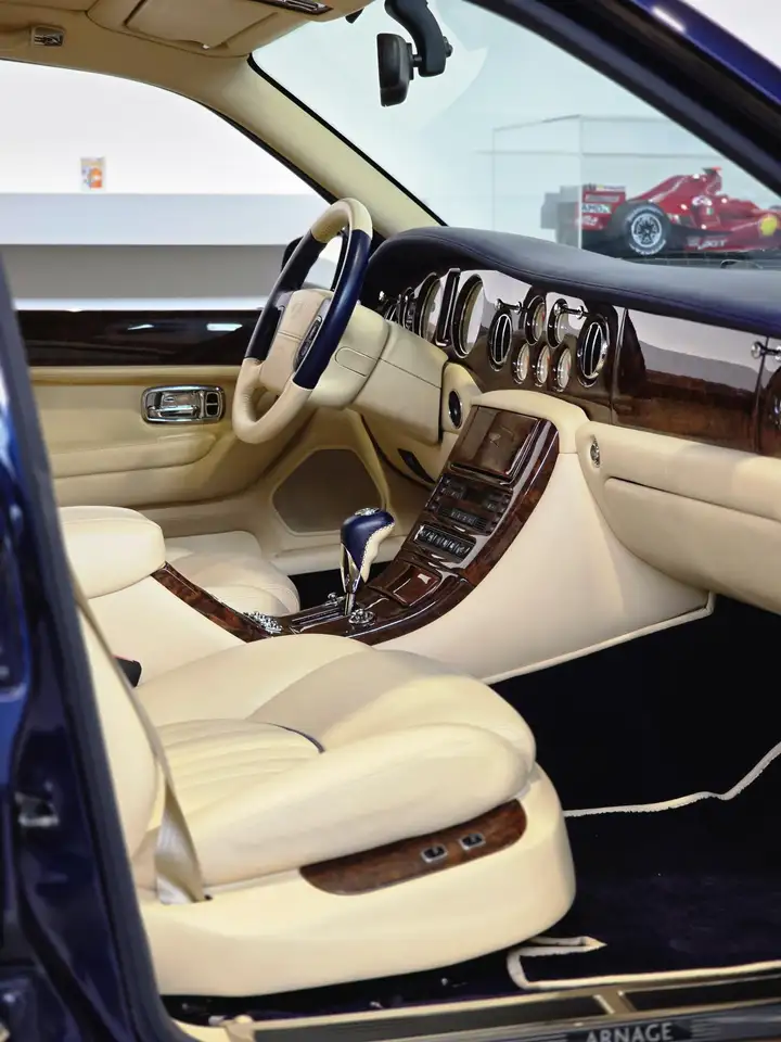 Bentley Arnage 6.8 Red Label, foto 5