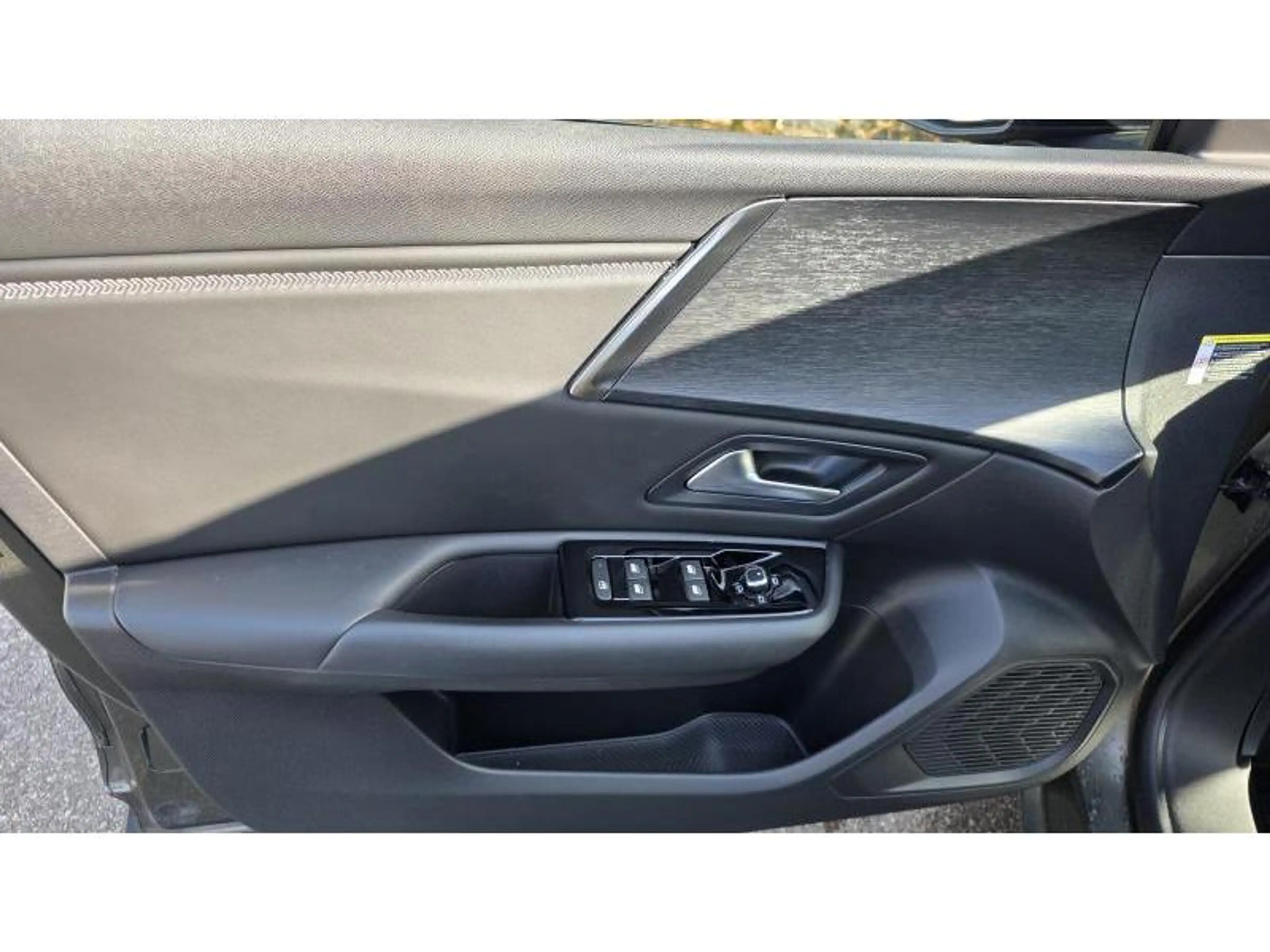 Citroen C5 X SHINE — photo 10