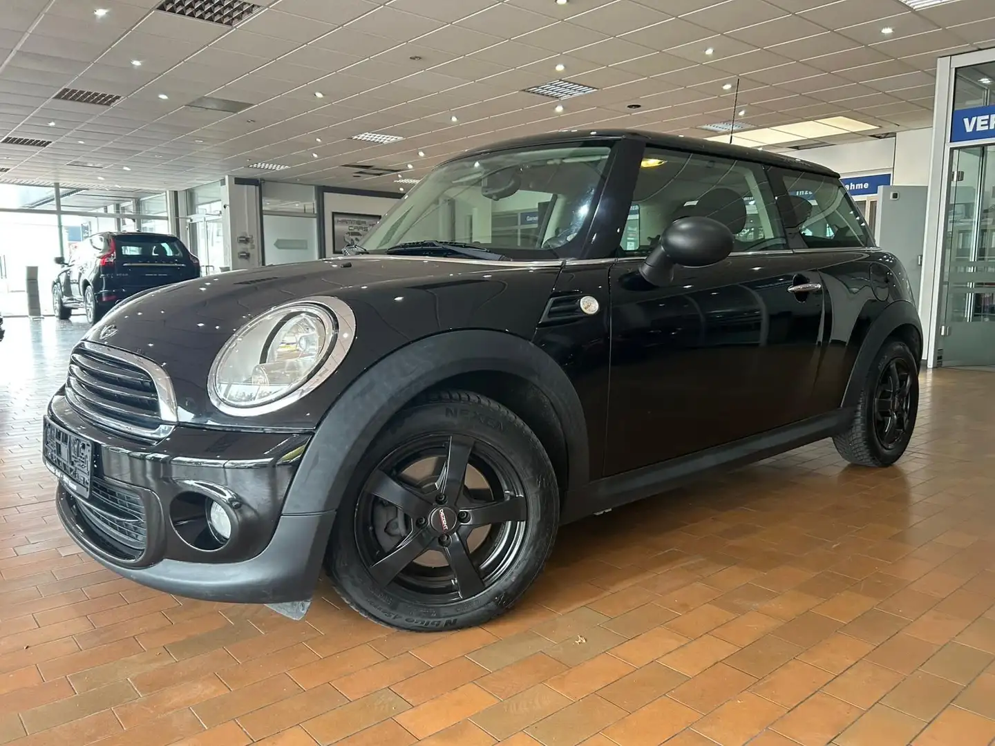 MINI One Mini One Schwarz - 1