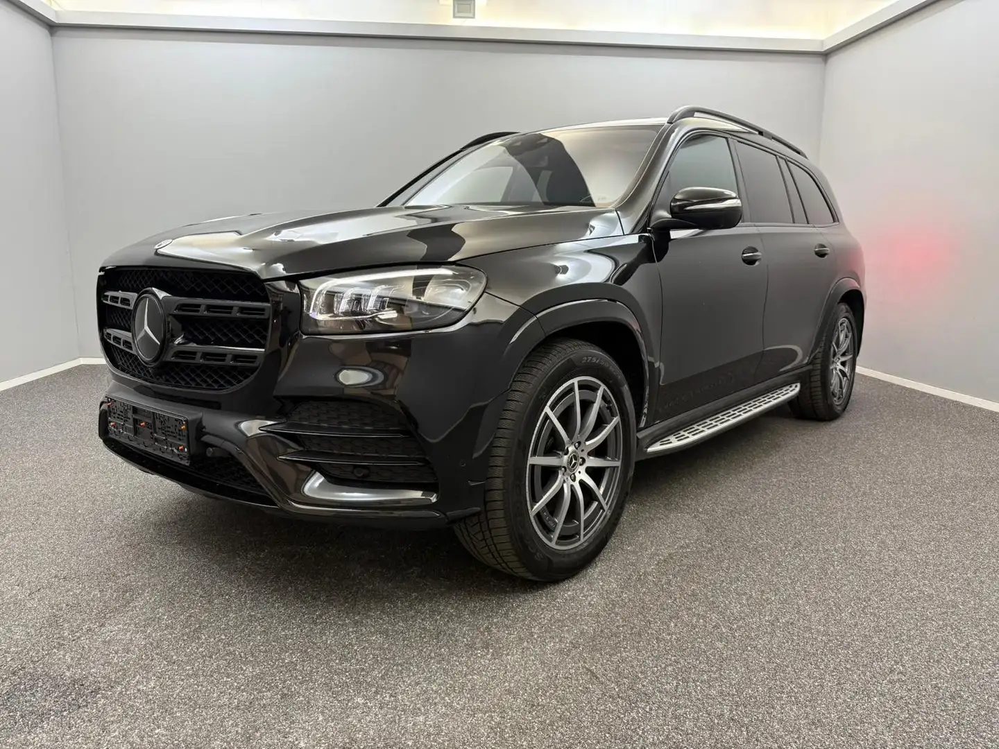 Mercedes-Benz GLS 400 d 4M AMG-LINE*7-SITZ*PANO*DISTR*SITZKLI Schwarz - 1