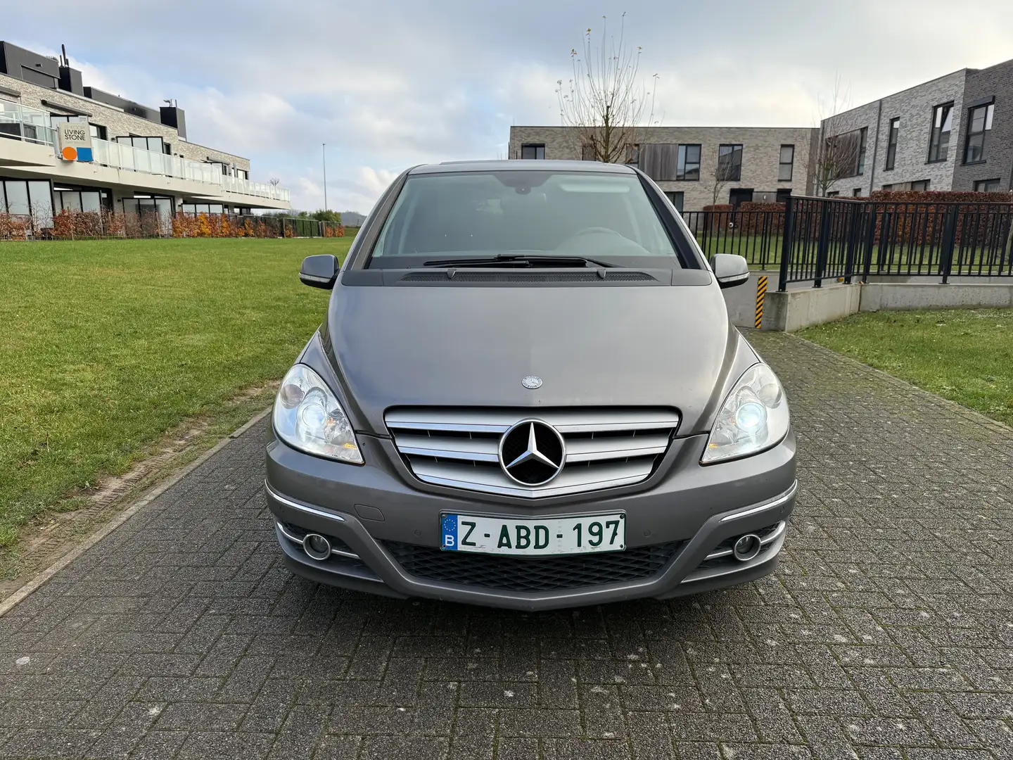 Mercedes-Benz B 180 B 180 CDI Grijs - 2