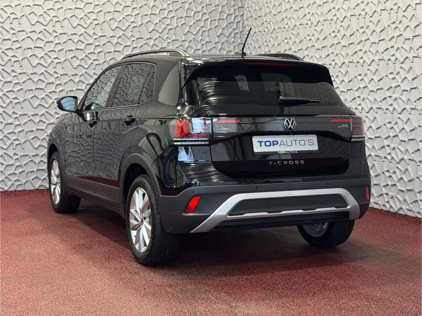 Volkswagen T-Cross 1.5 150PK LED V+A CAMERA DIG.COCKPIT PRO STOELVERW Zwart - 2
