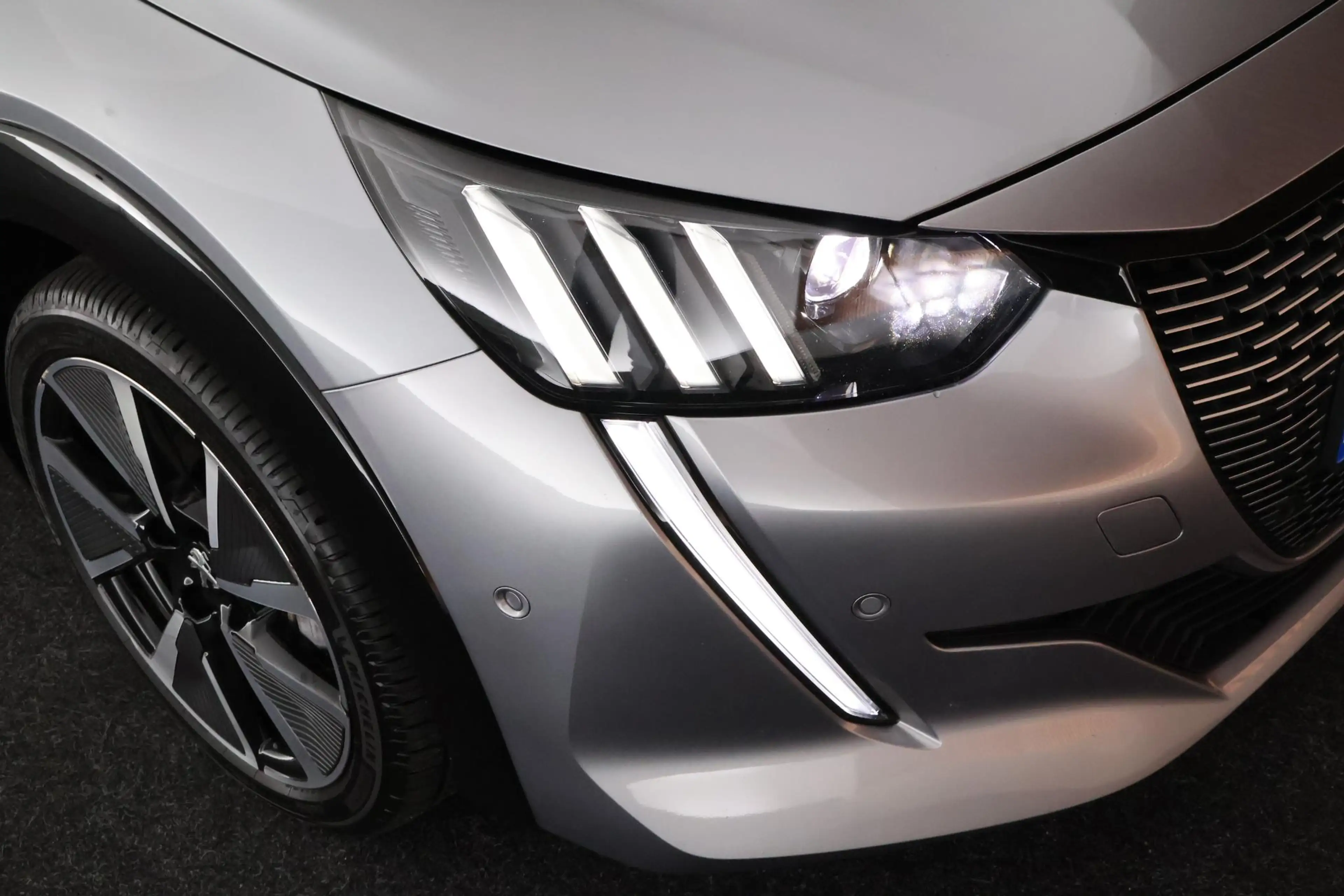 Peugeot e-208 EV GT 136pk 50 kWh SOH 91% Camera Navigatie Virtua — photo 44