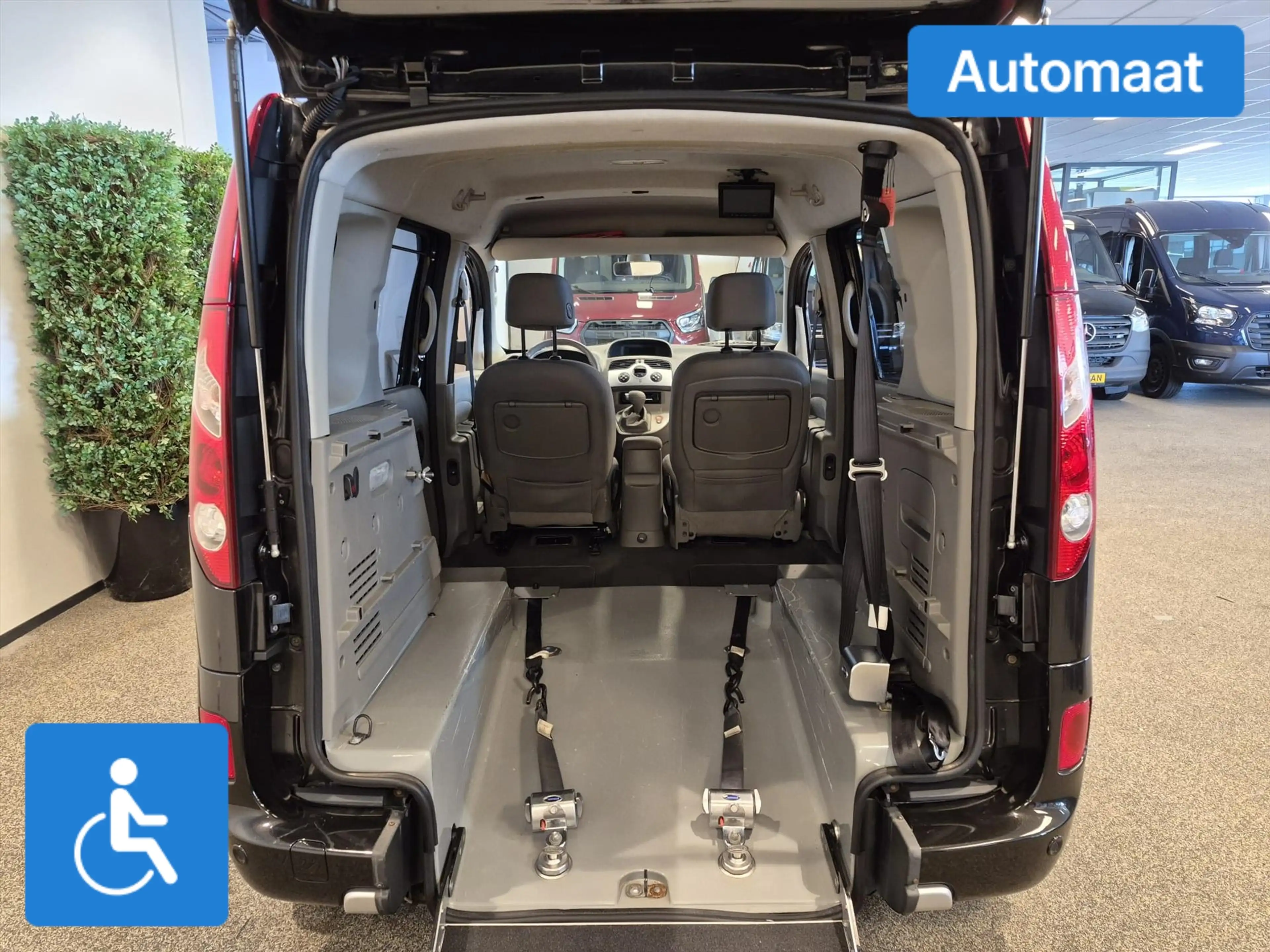 Renault Kangoo Rolstoelauto Automaat 2+1 — photo 3