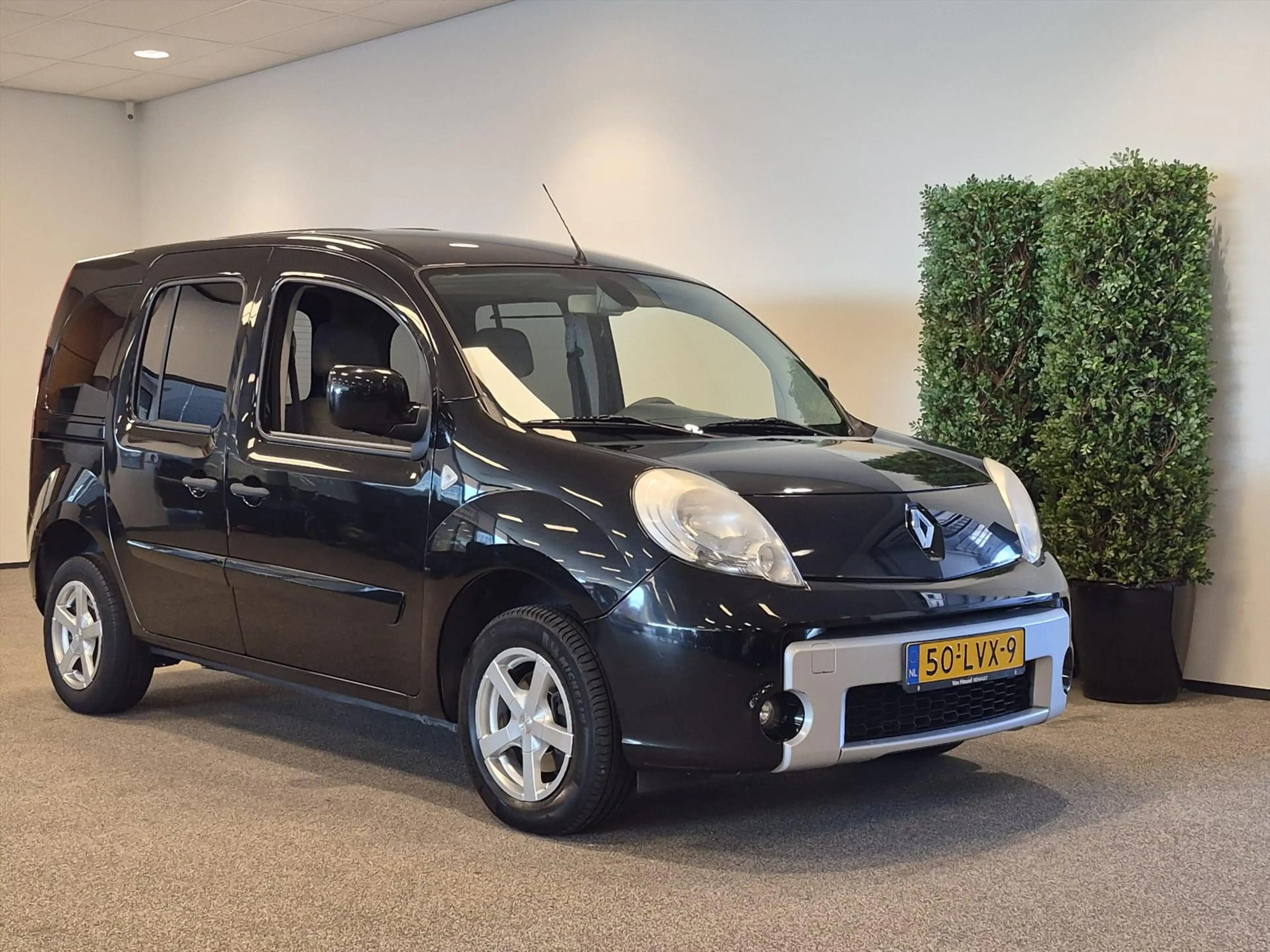 Renault Kangoo Rolstoelauto Automaat 2+1 — photo 8