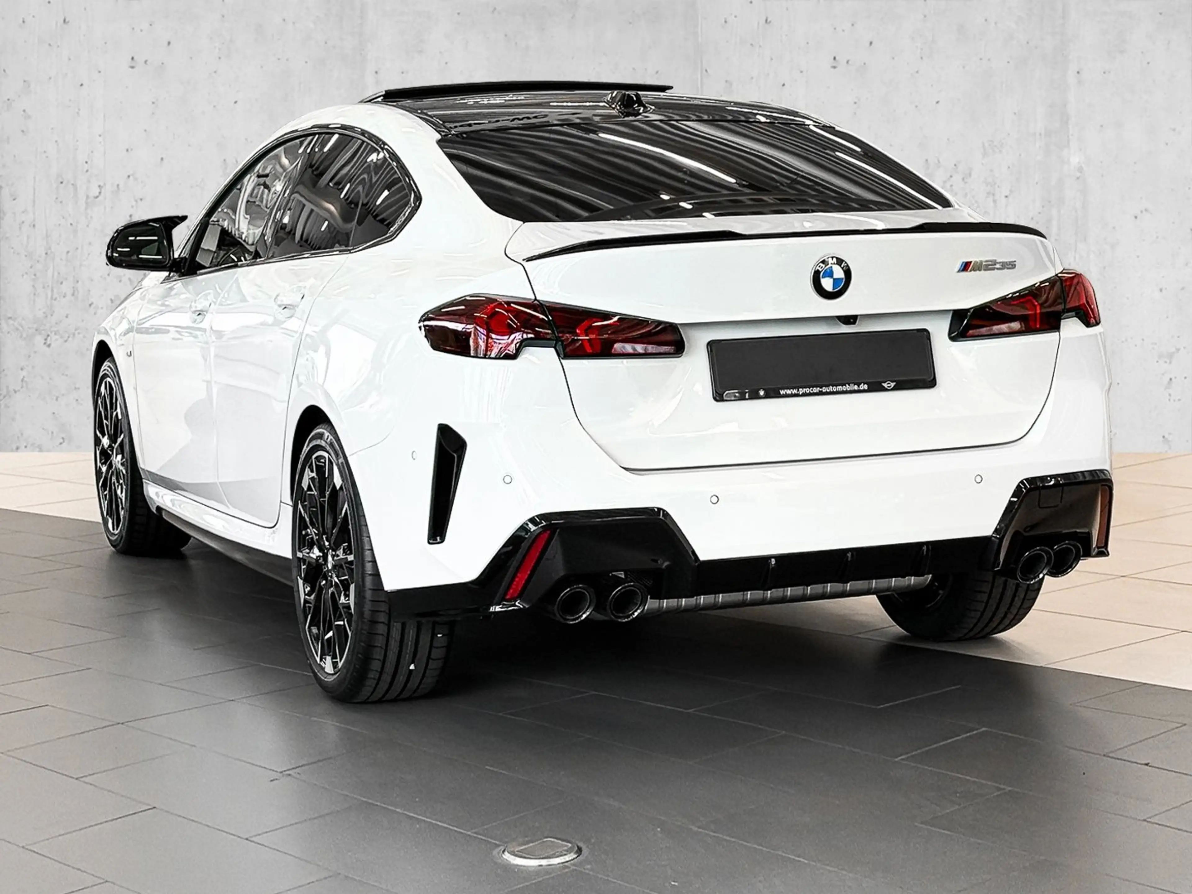 BMW 235 M235 xDrive M Sport HUD PANO ACC RFK NAVI LED — photo 2