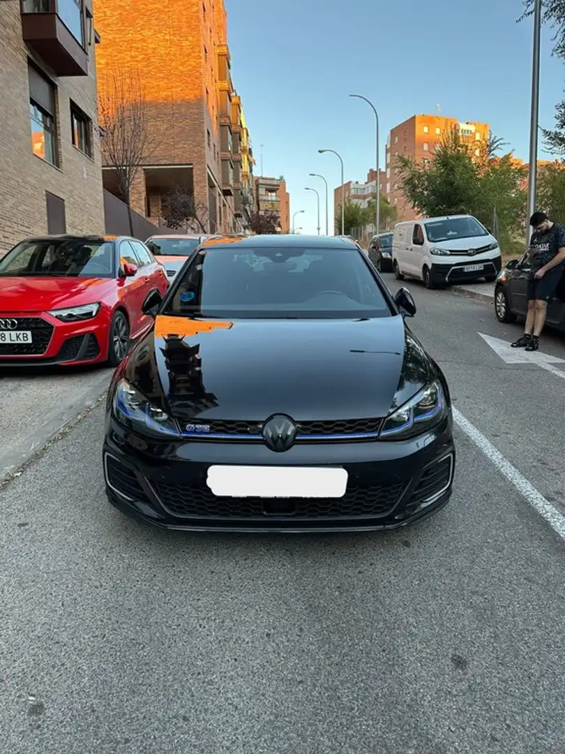 Volkswagen Golf GTE 1.4 TSI e-Power 150kW (204CV) DSG Negro - 2