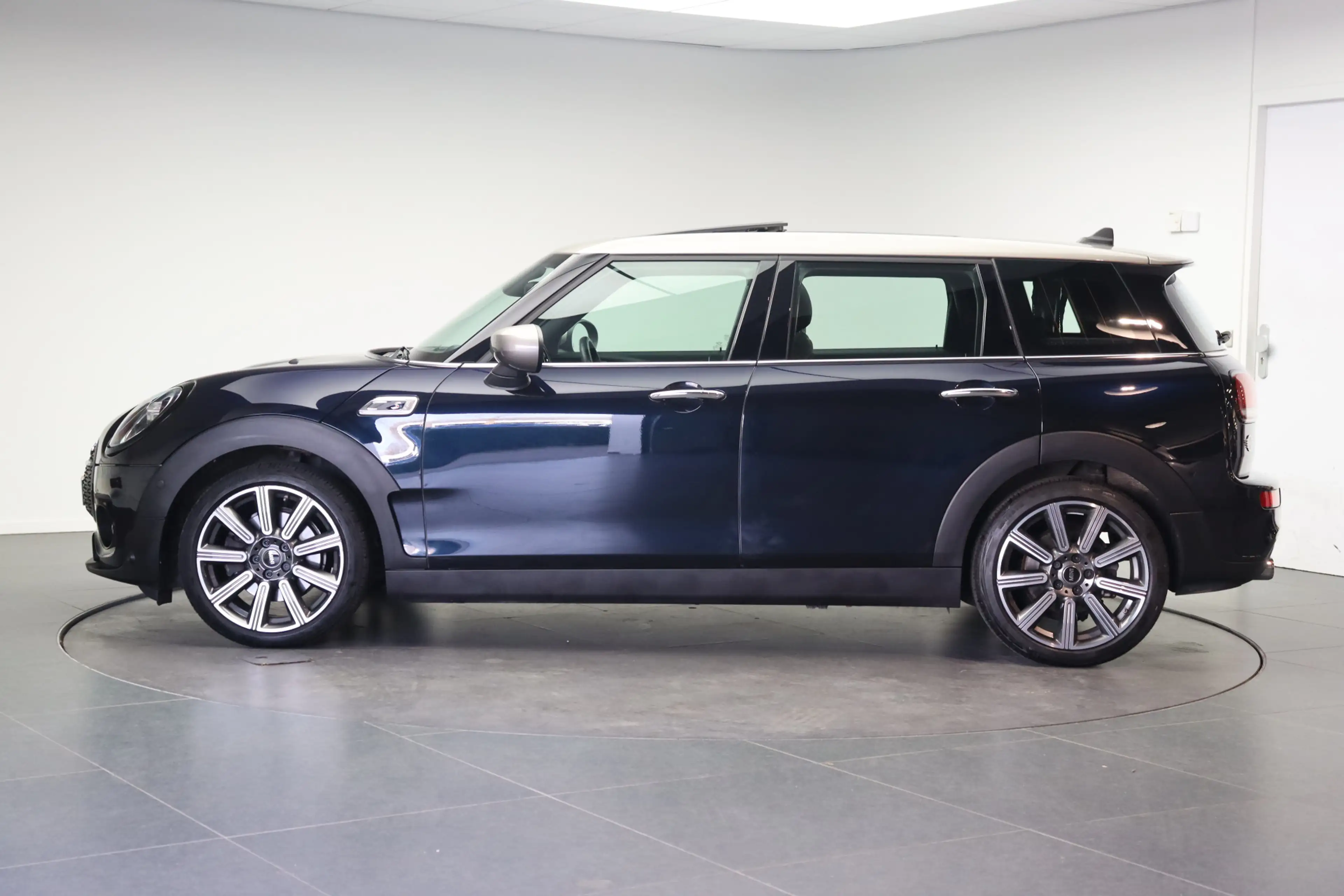 MINI Cooper S Clubman Automaat / Panoramadak / Trekhaak / Achteruitrijca — photo 2