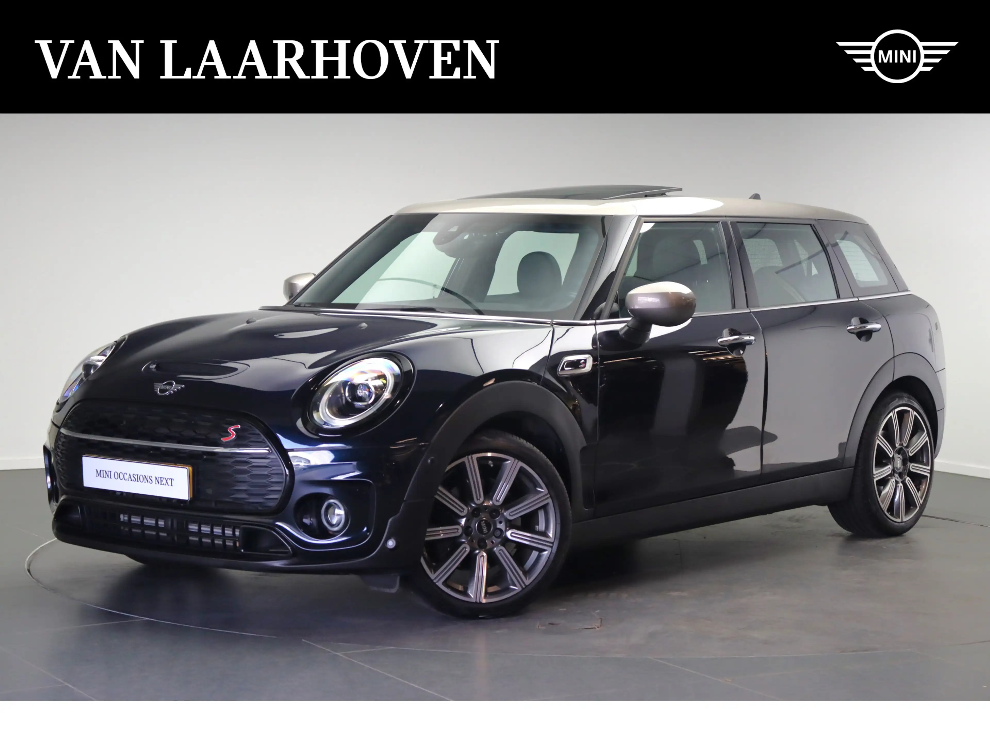 MINI Cooper S Clubman Automaat / Panoramadak / Trekhaak / Achteruitrijca