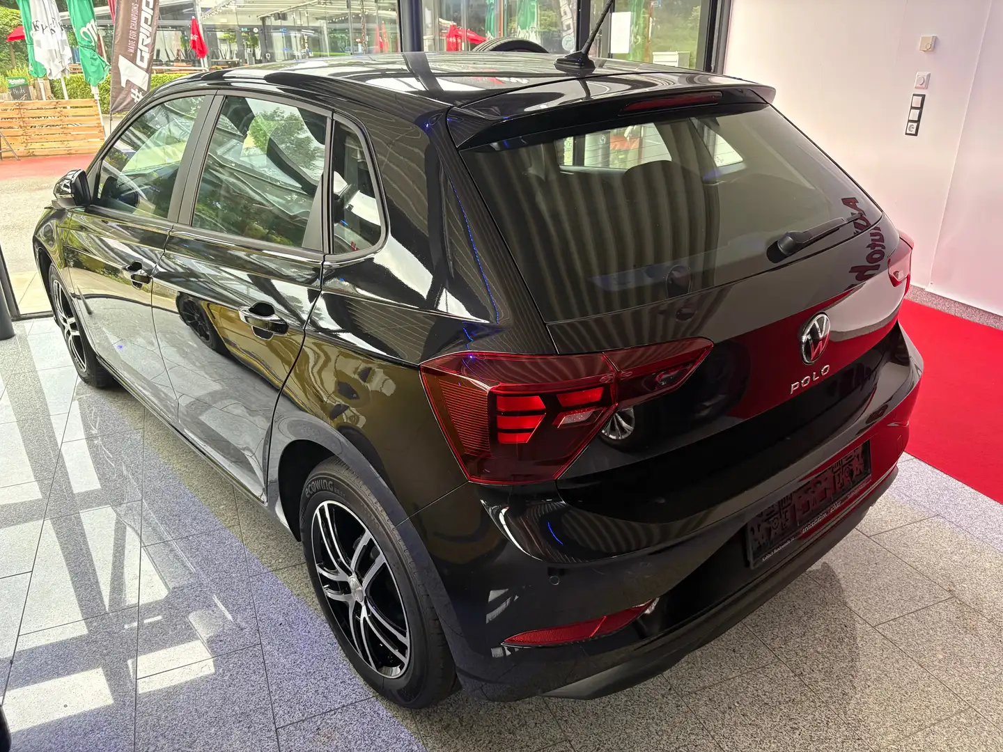 Volkswagen Polo Polo 1,0 Schwarz - 2