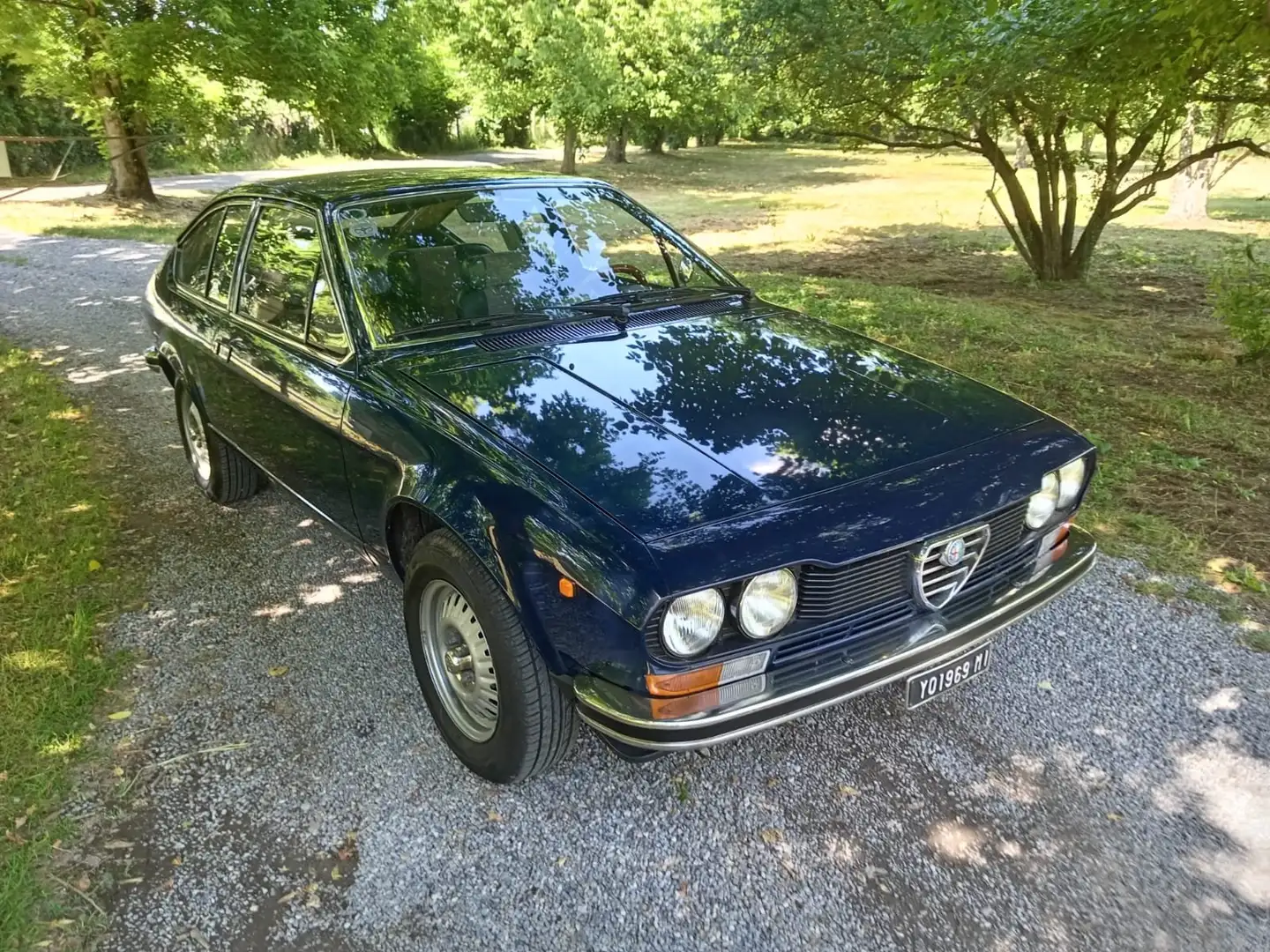 Alfa Romeo GT Alfetta 1.6 coupé SuperPrezzo Bleu - 1