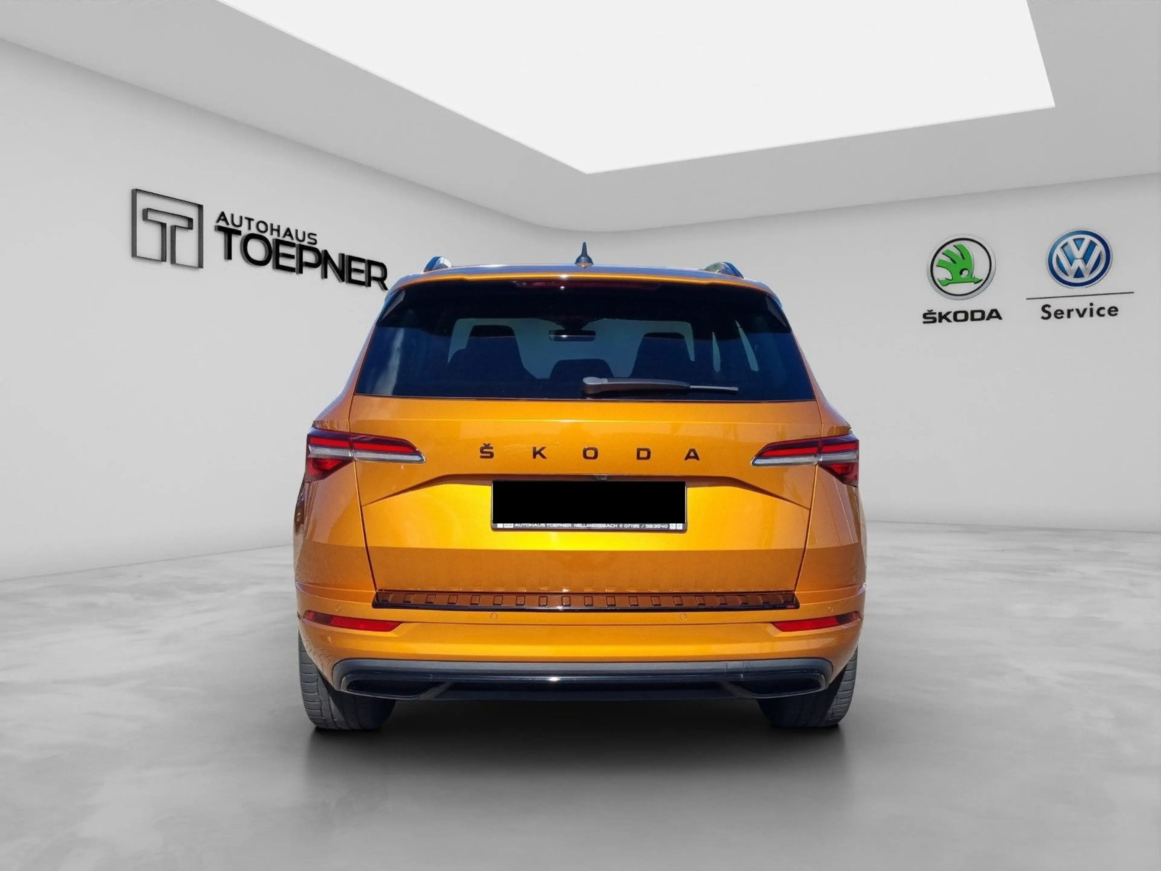 Skoda Karoq Sportline 4x4 2,0 TSI DSG Navi ACC 360° — photo 5