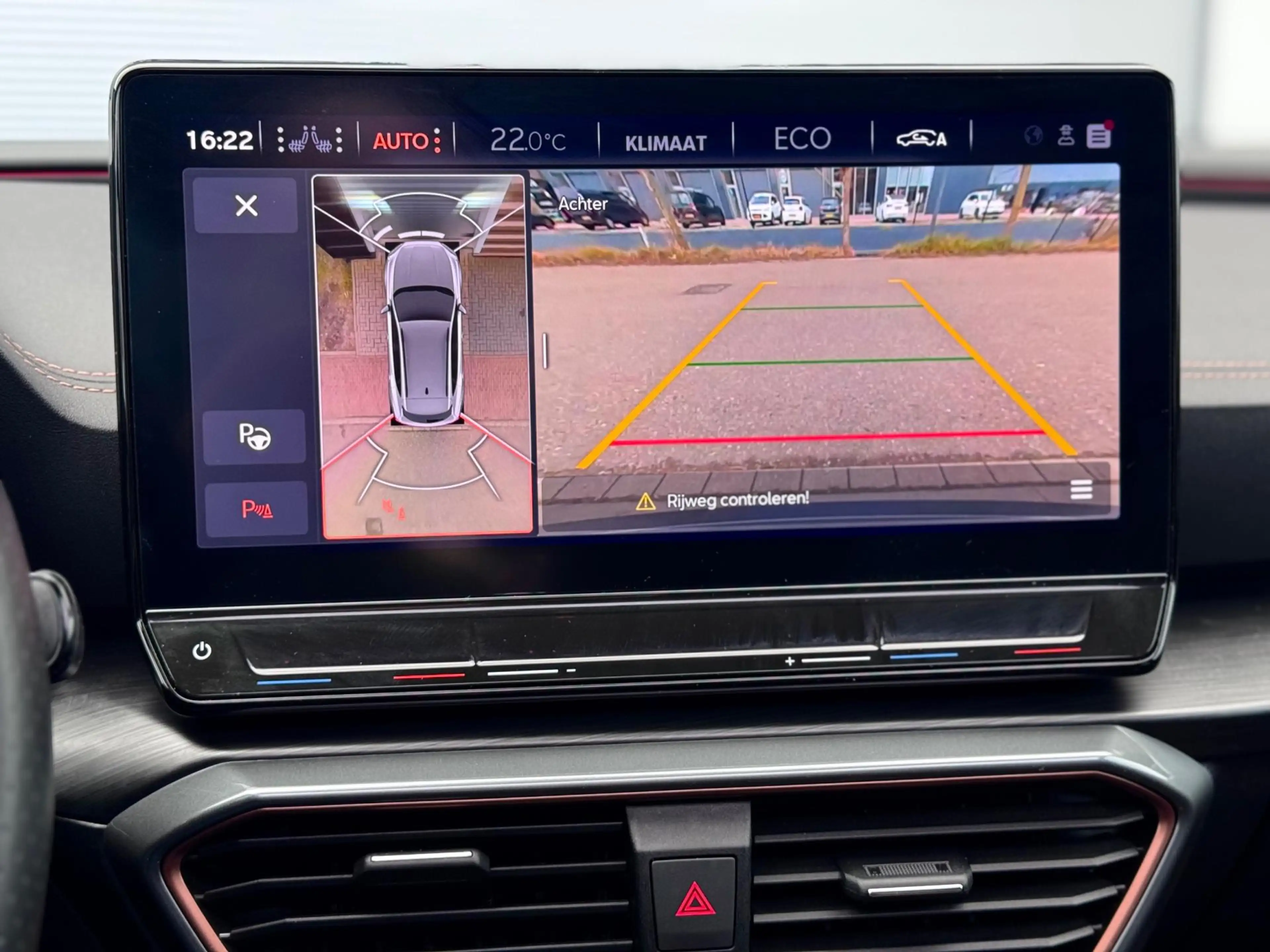CUPRA Formentor 1.4 e-Hybrid VZ Performance Pano/Memory/360 — photo 22