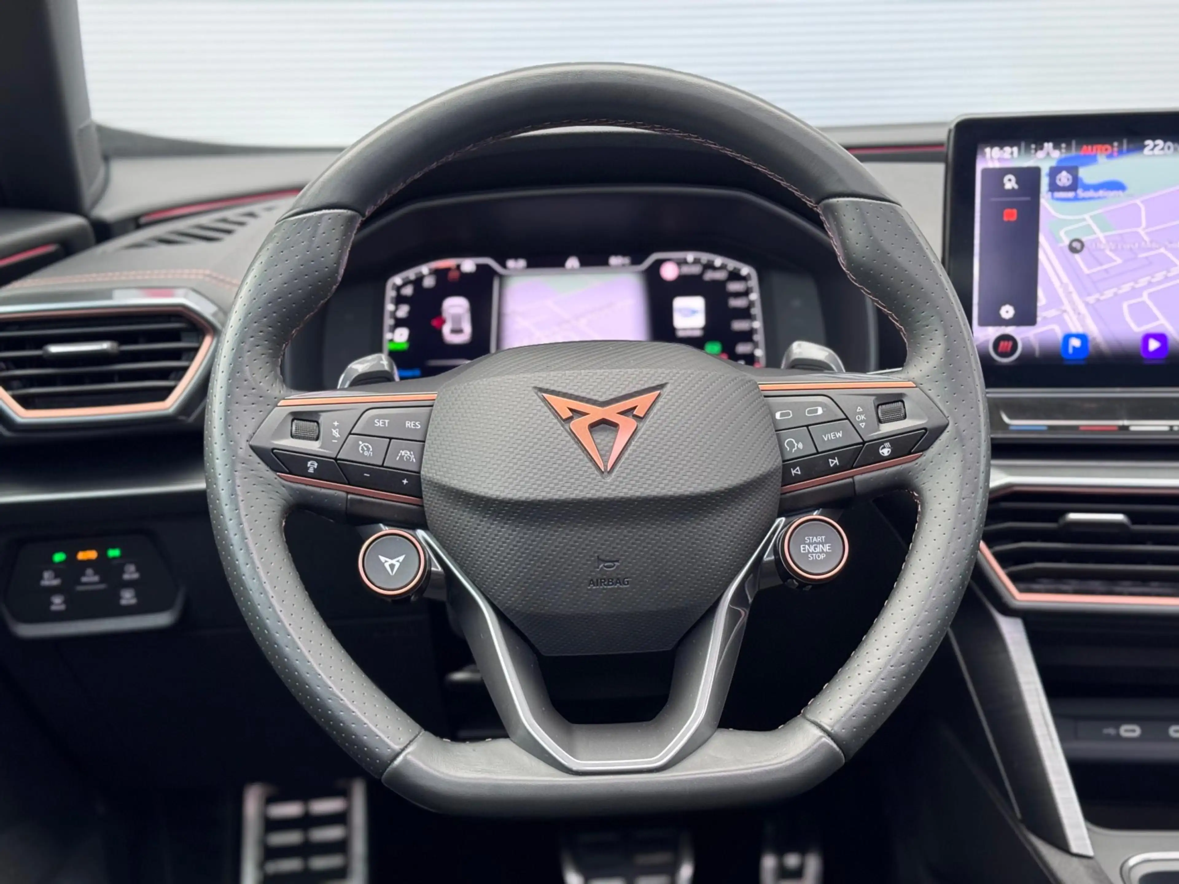 CUPRA Formentor 1.4 e-Hybrid VZ Performance Pano/Memory/360 — photo 16