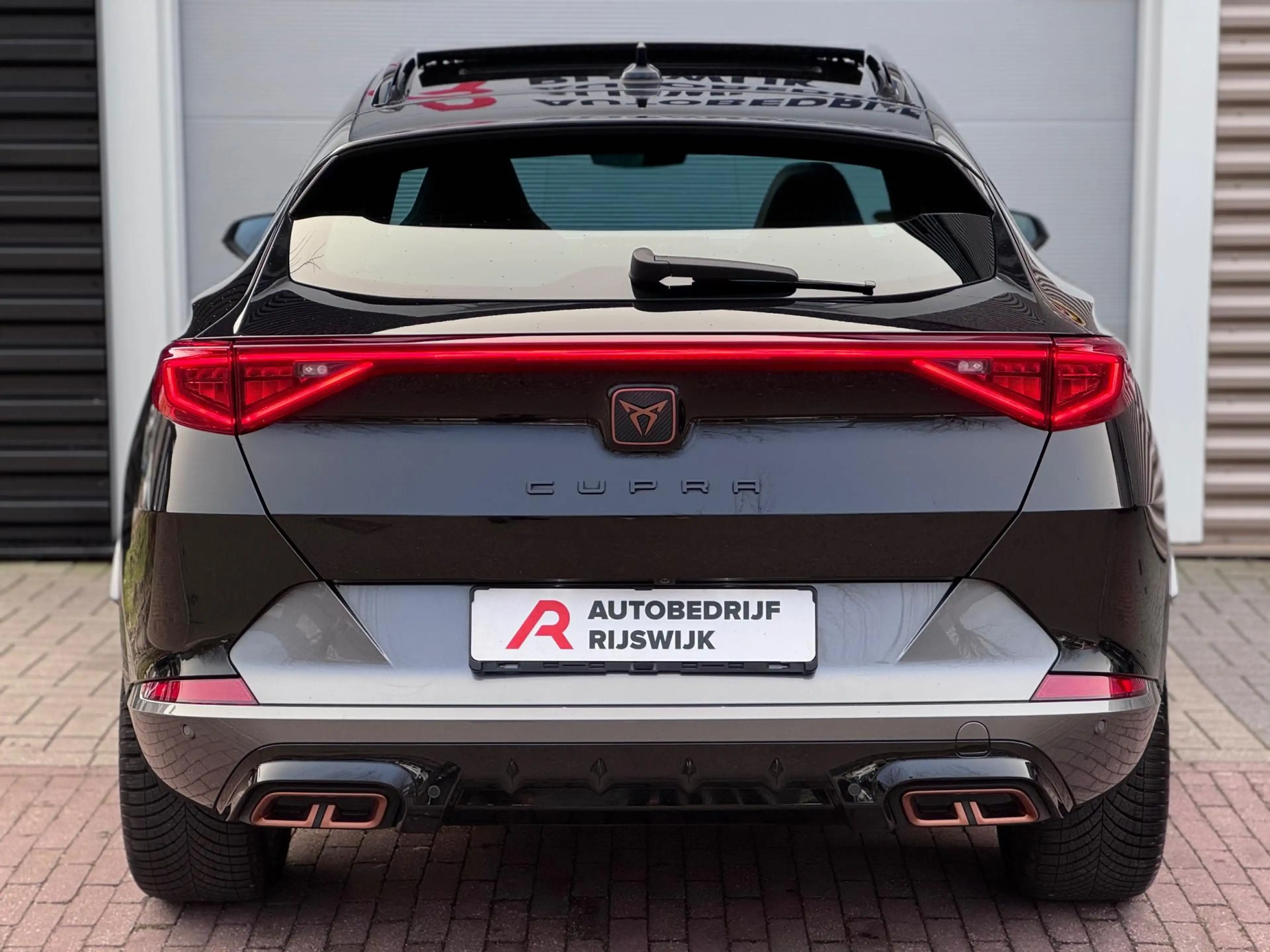 CUPRA Formentor 1.4 e-Hybrid VZ Performance Pano/Memory/360 — photo 8