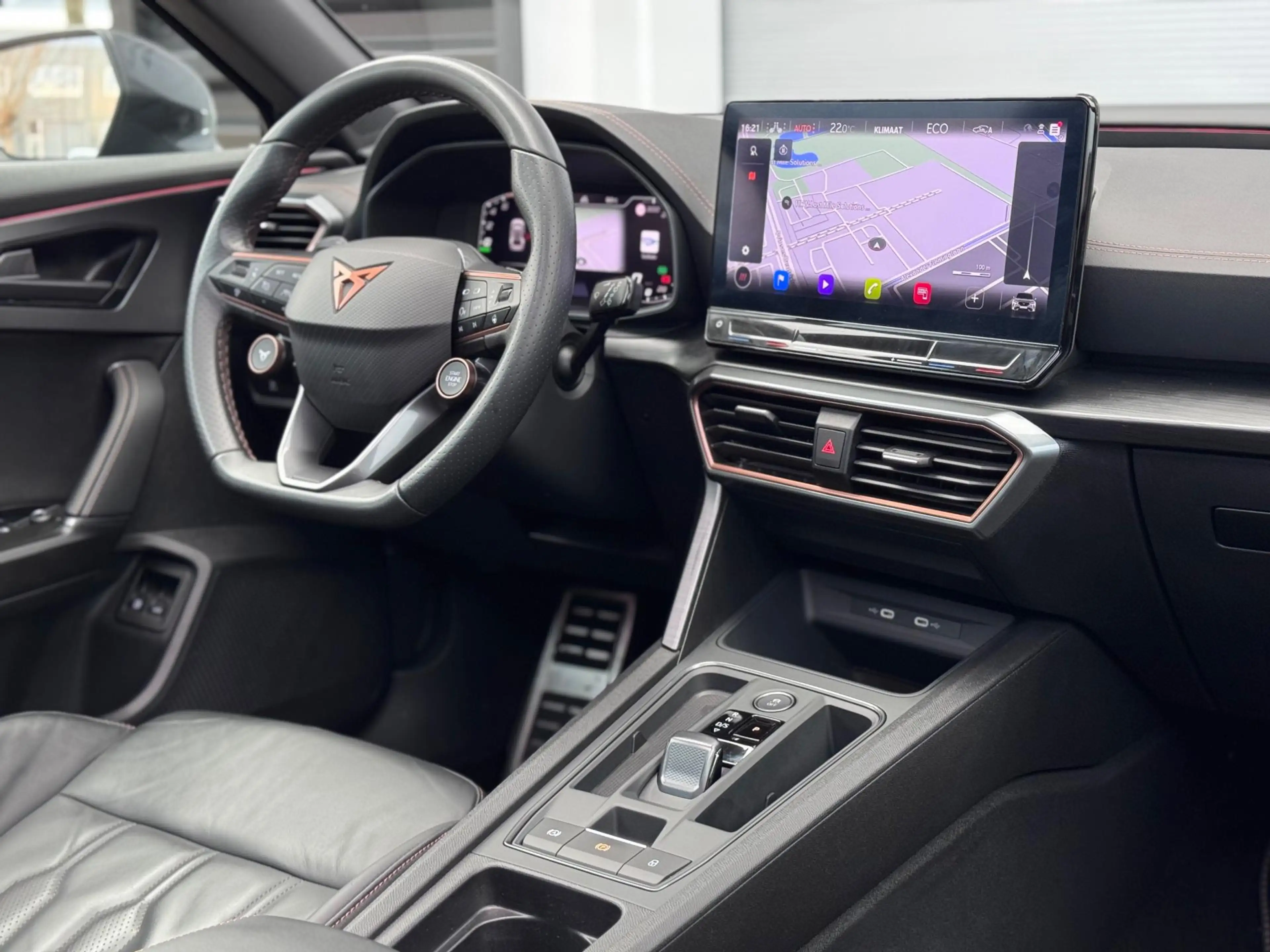 CUPRA Formentor 1.4 e-Hybrid VZ Performance Pano/Memory/360 — photo 19