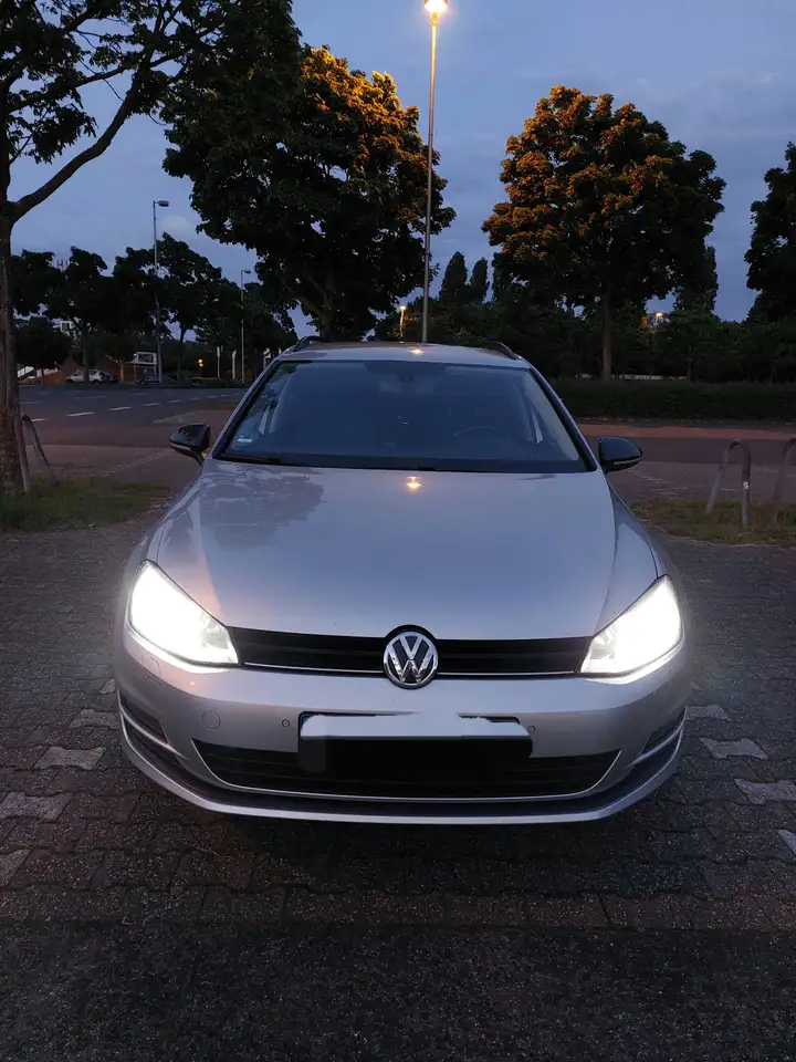 Volkswagen Golf Variant
