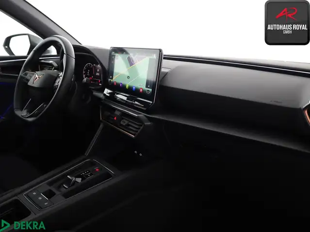 CUPRA Leon view 11