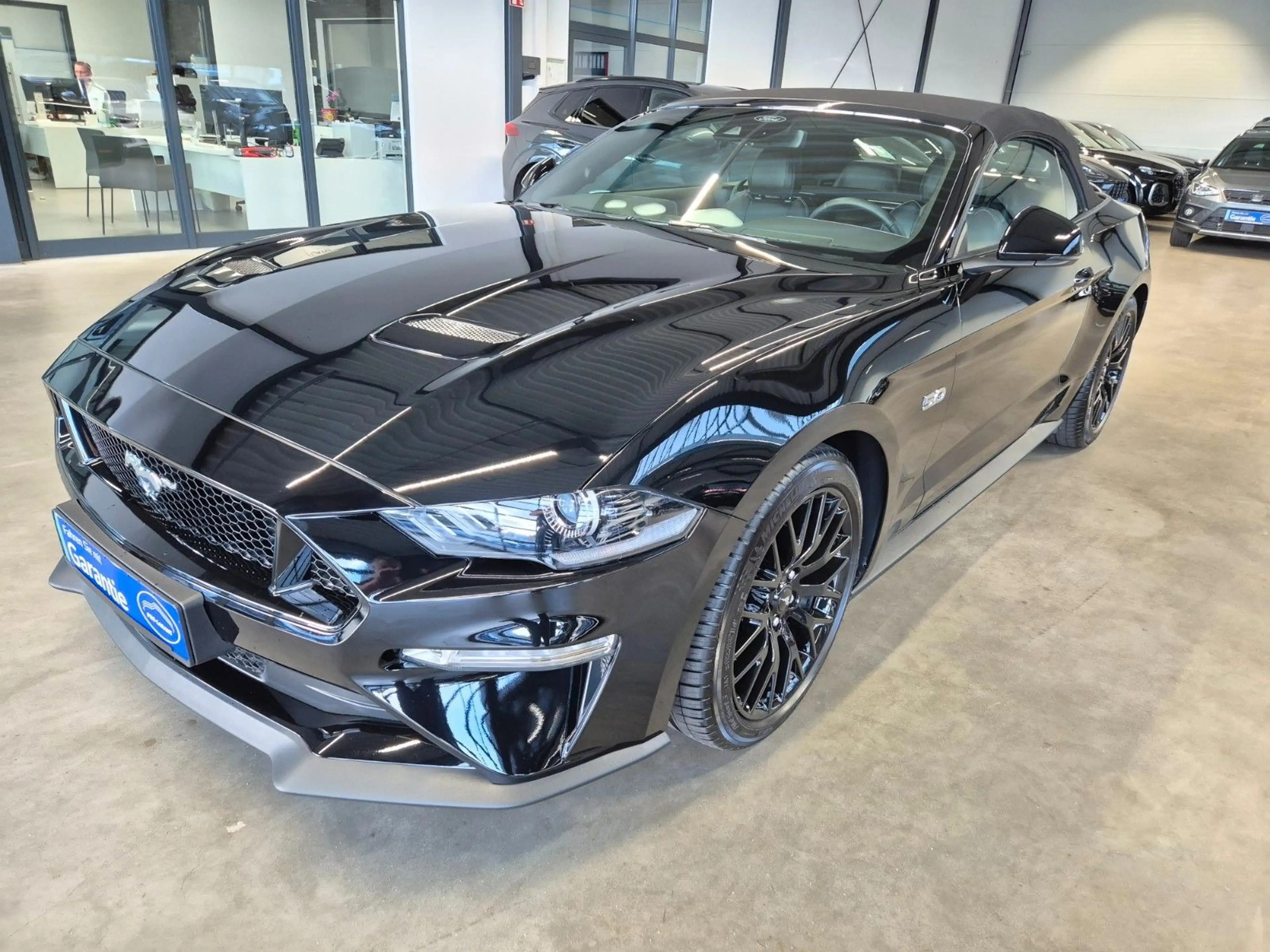 Ford Mustang MUSTANG GT 5.0 CABRIO SCHALTER LEDER B&O DEUTSCH — photo 11
