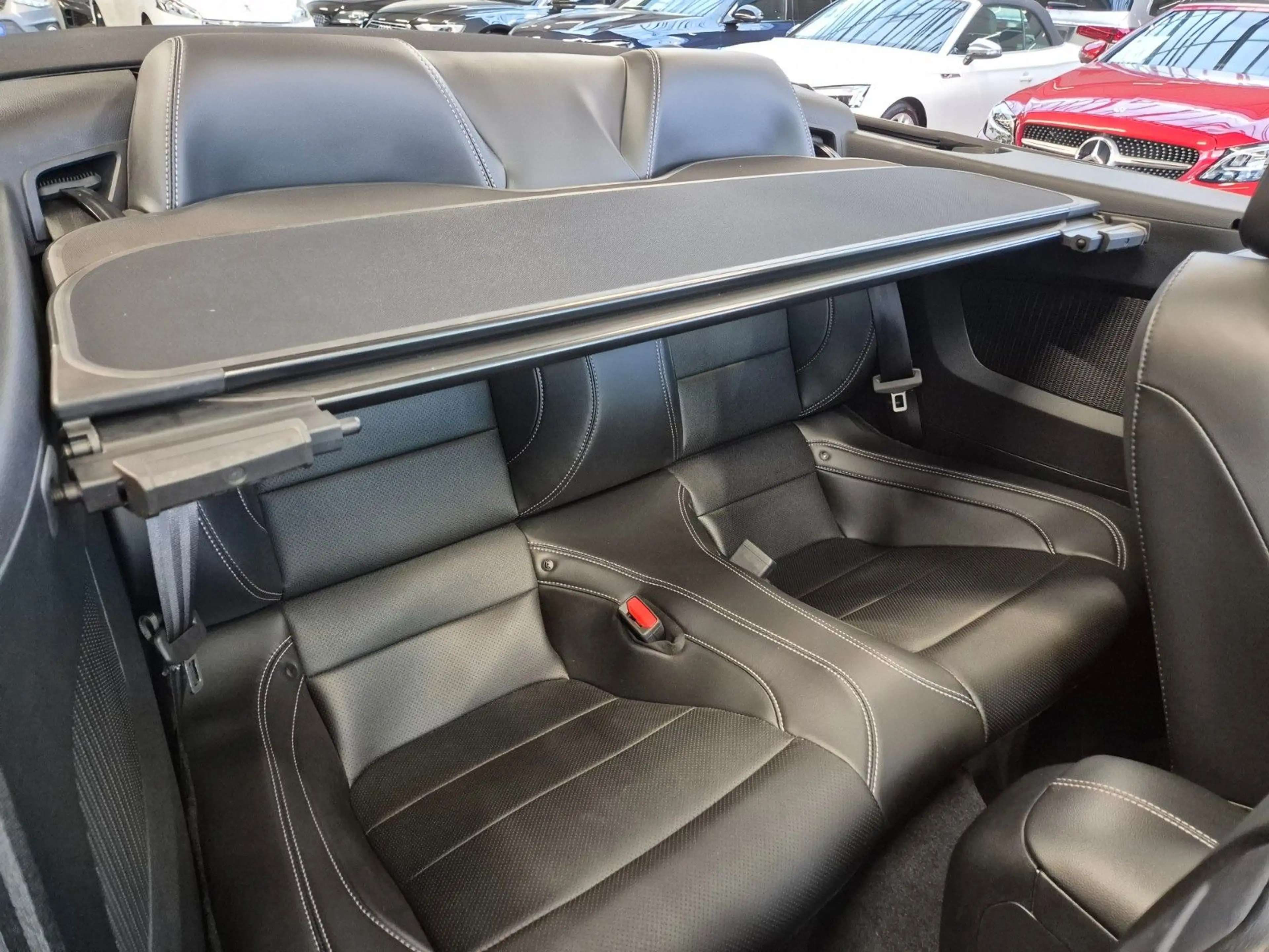 Ford Mustang MUSTANG GT 5.0 CABRIO SCHALTER LEDER B&O DEUTSCH — photo 15