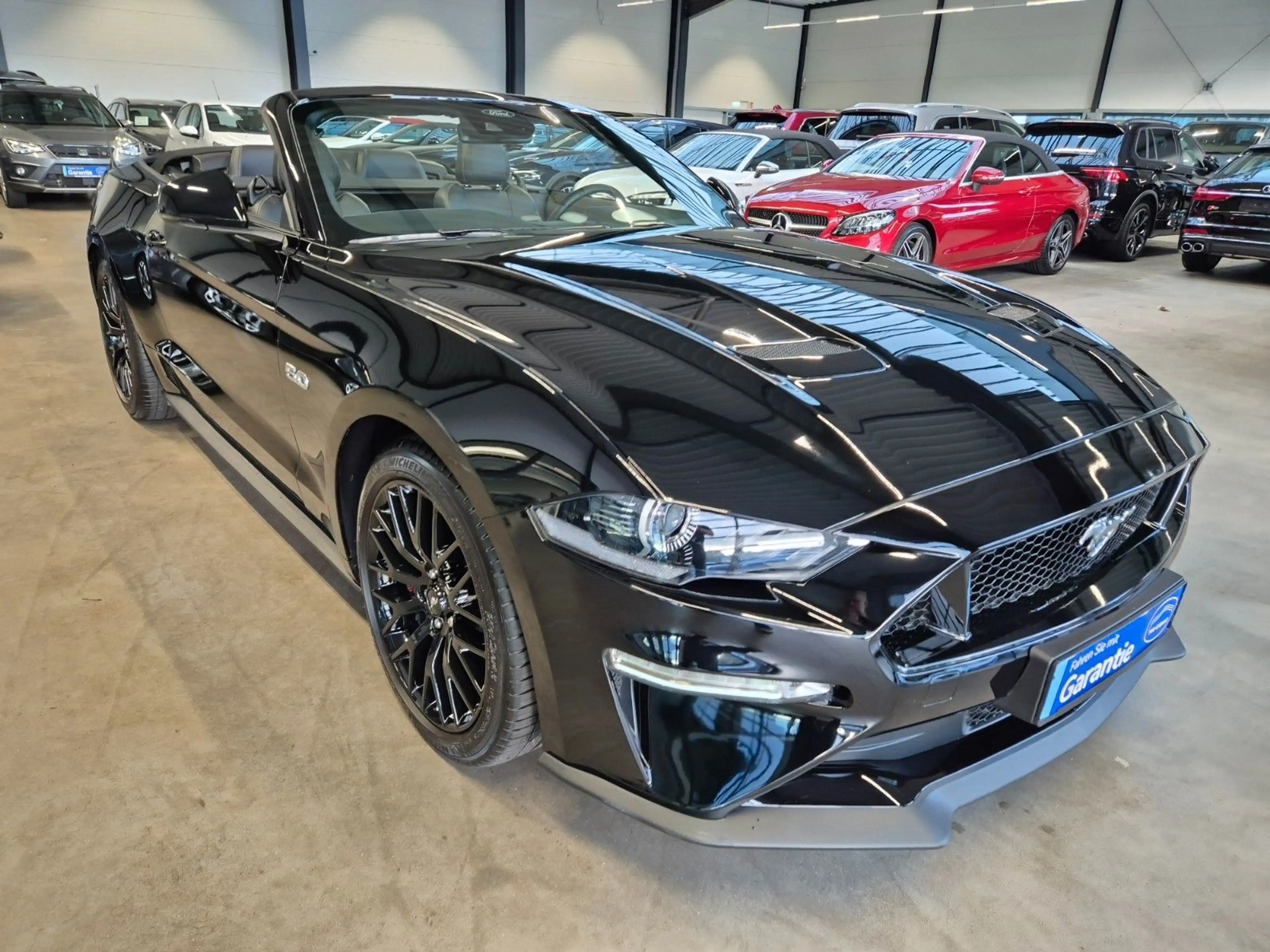 Ford Mustang MUSTANG GT 5.0 CABRIO SCHALTER LEDER B&O DEUTSCH — photo 3