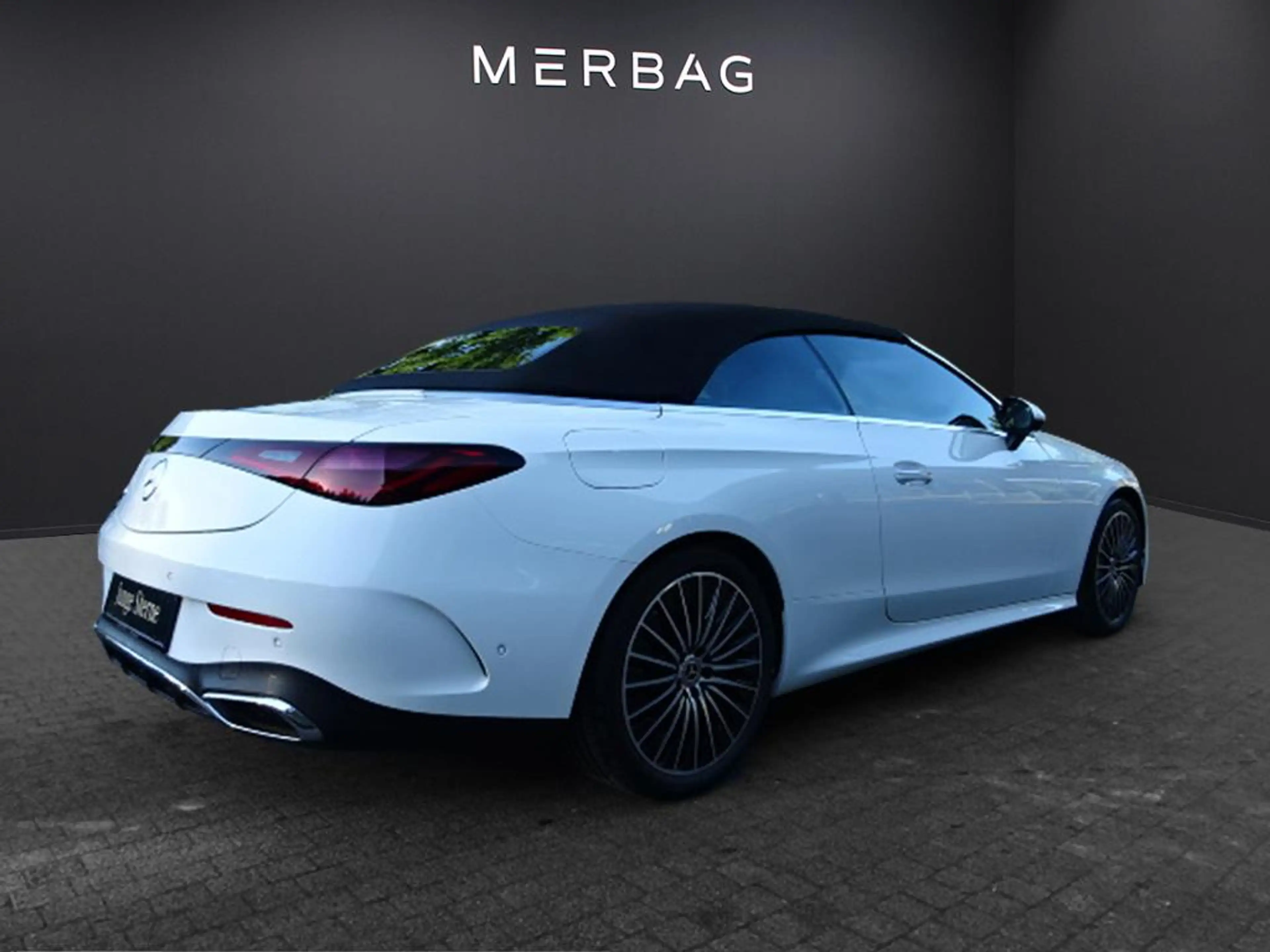 Mercedes-Benz CLE 200 *Cabrio AMG Memory LED Kam KeyGo Totwin — photo 3