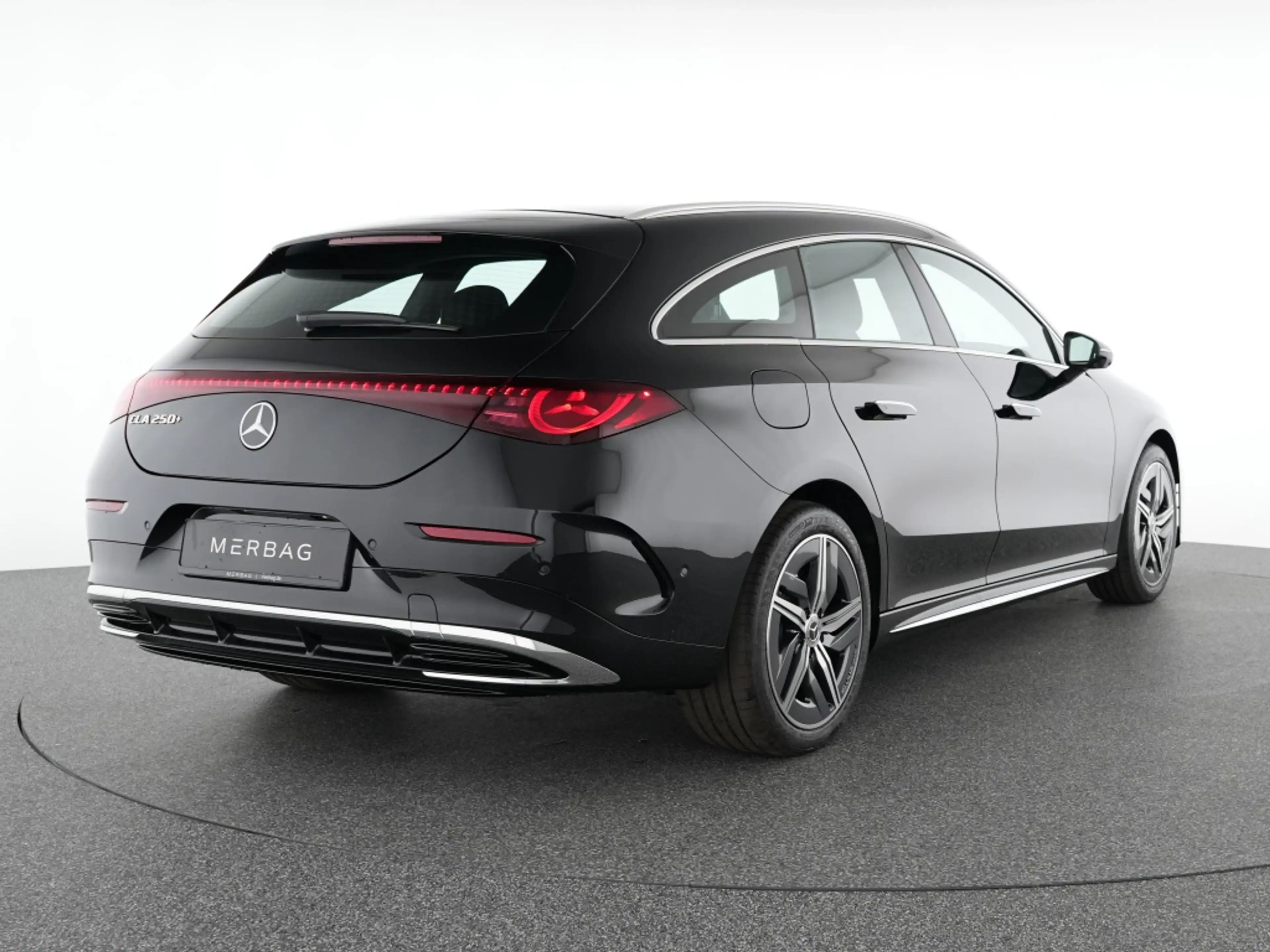 Mercedes-Benz CLA 250 + SB AMG Line Pano Memory Winter Memory — photo 3