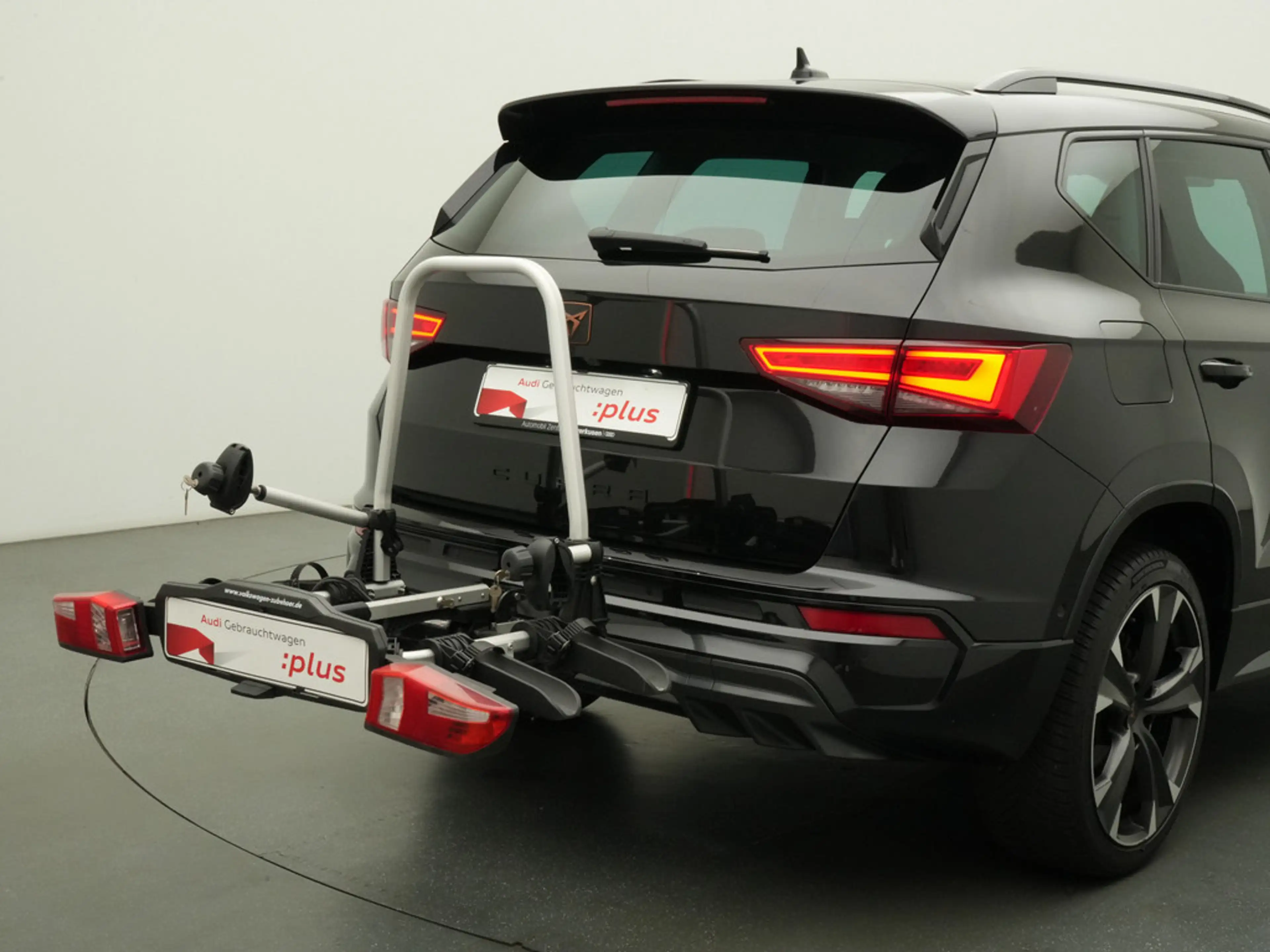 CUPRA Ateca CARPLAY ACC AHK NAVI KAM SHZ LED PDC — photo 4