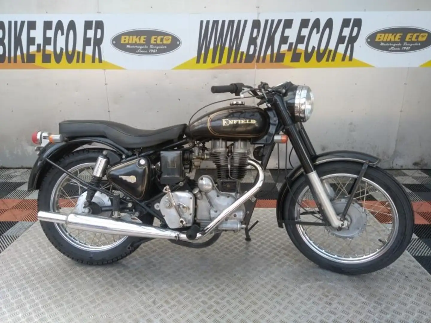 Royal Enfield Bullet 350 Czarny - 1