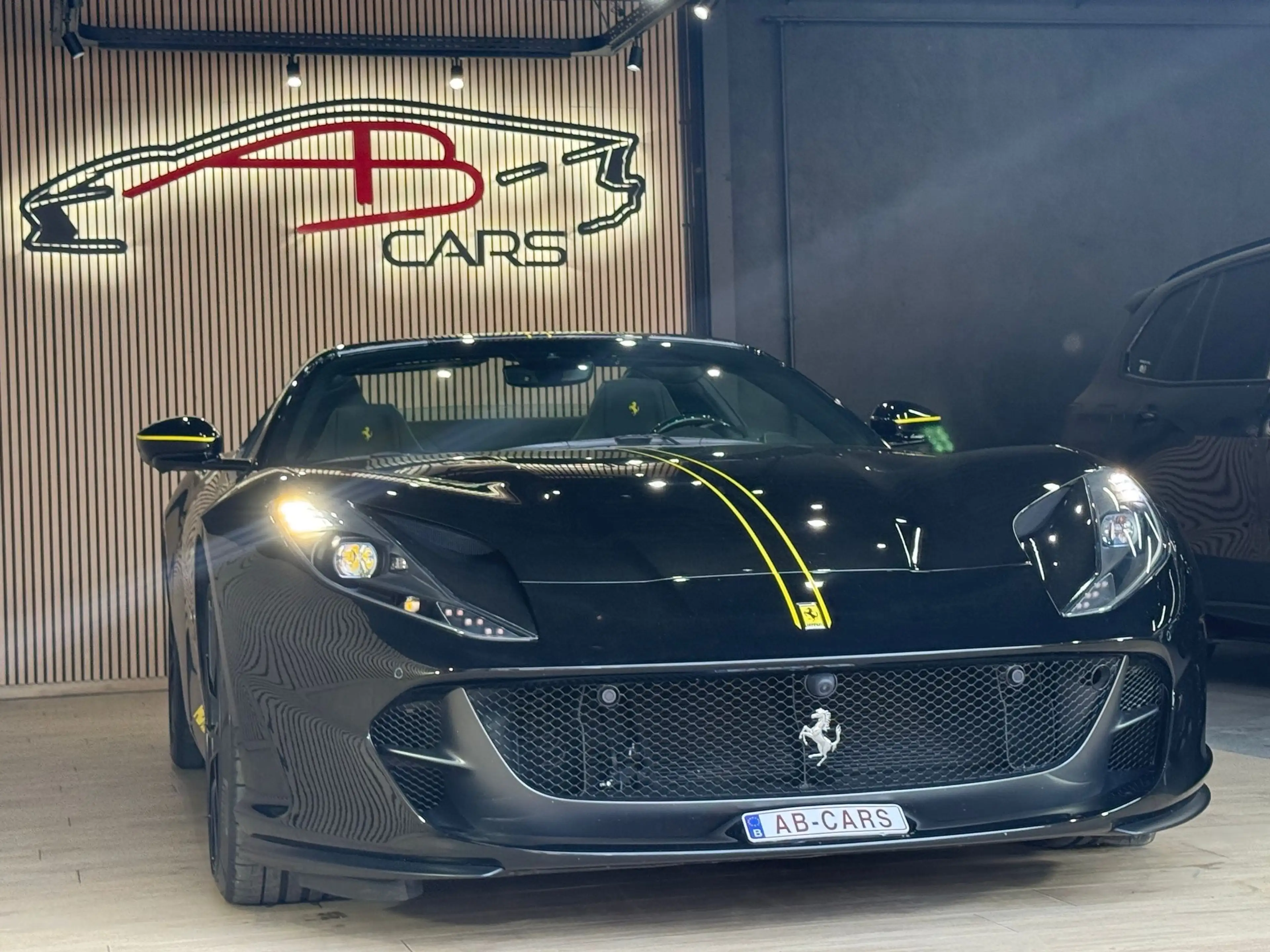 Ferrari 812 6.5 V12 F1 * GTS * — photo 3