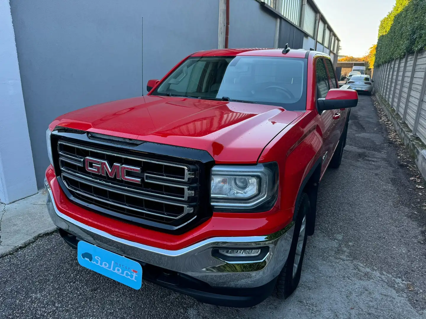 GMC Sierra 5.3 K1500 SLE Rojo - 1