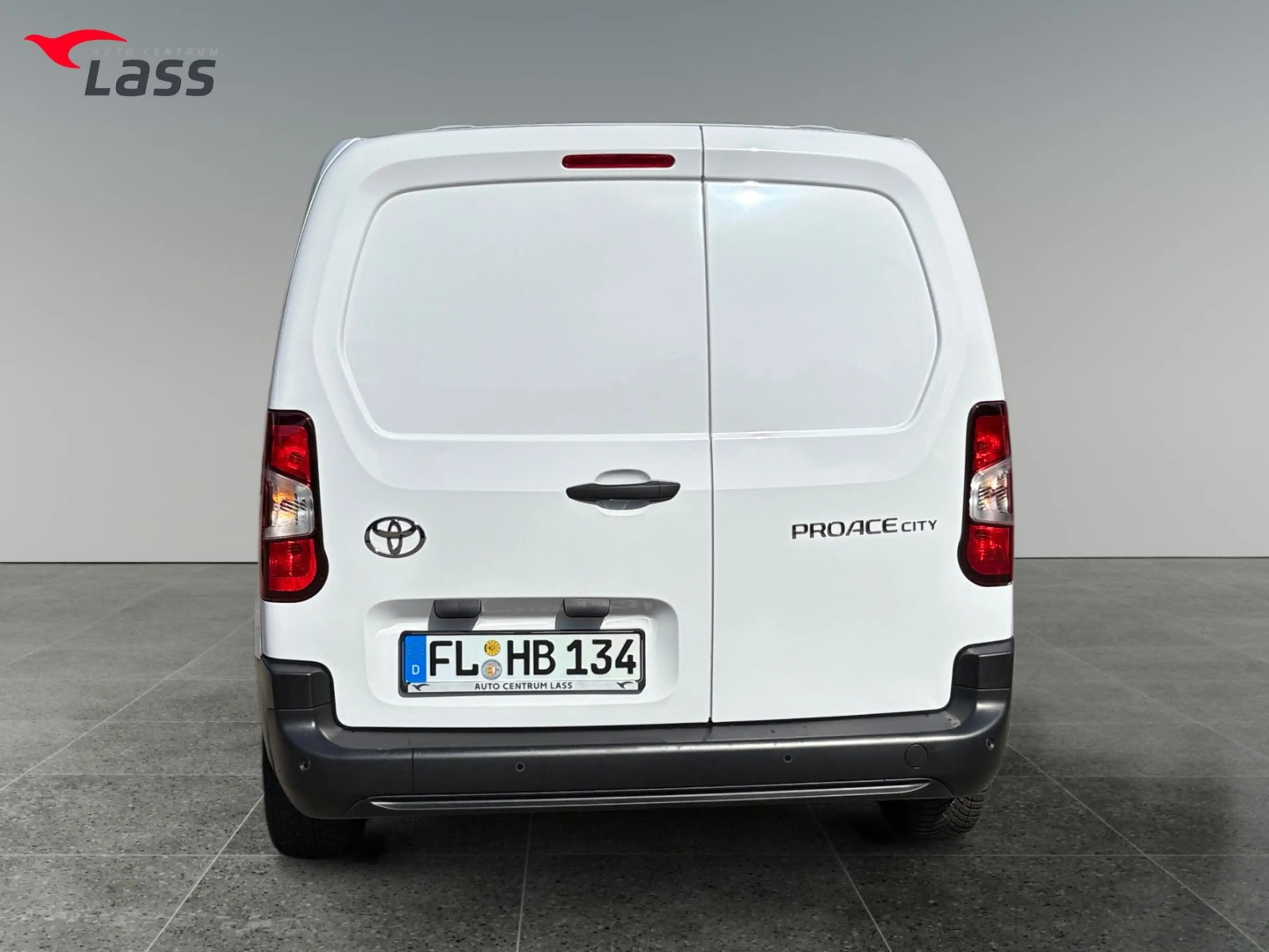 Toyota Proace City 1.5 D-4D L1 Meister Navi*DynLicht — photo 5