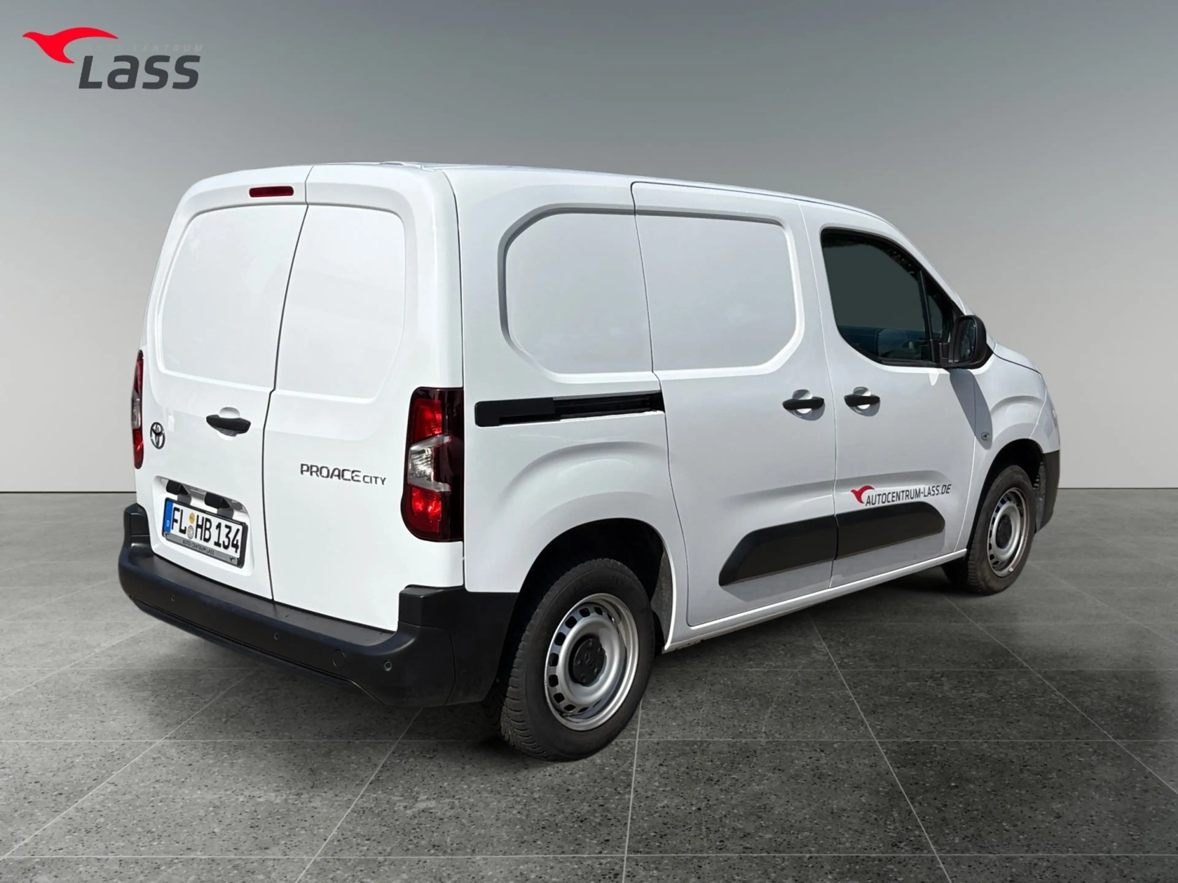 Toyota Proace City 1.5 D-4D L1 Meister Navi*DynLicht — photo 6