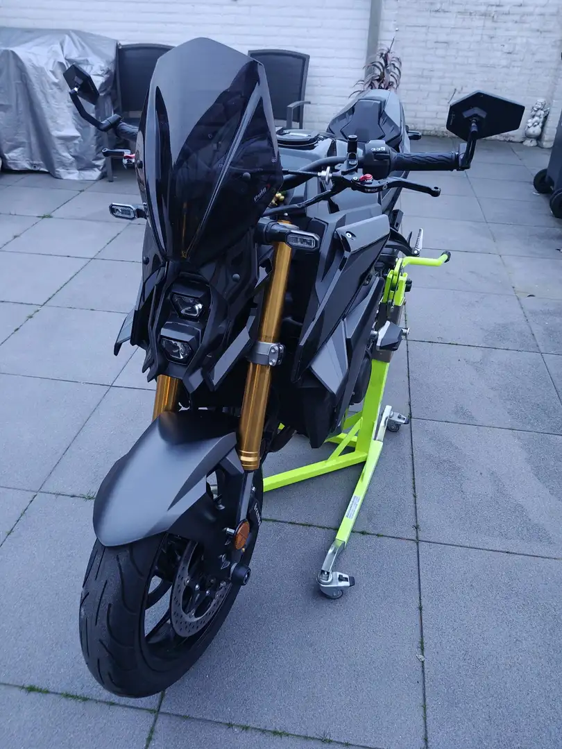 Suzuki GSX-S 1000 - 2