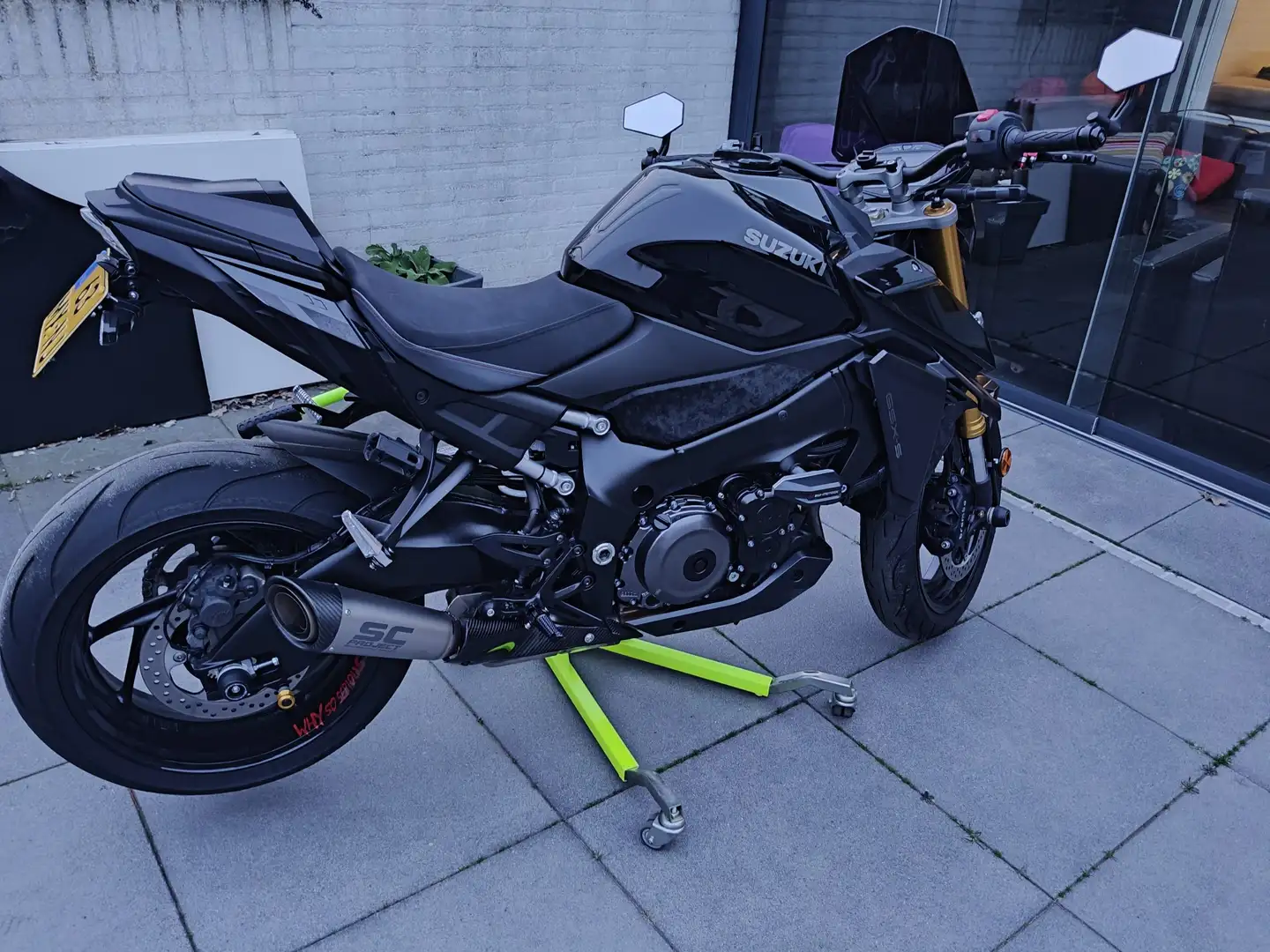 Suzuki GSX-S 1000 - 1